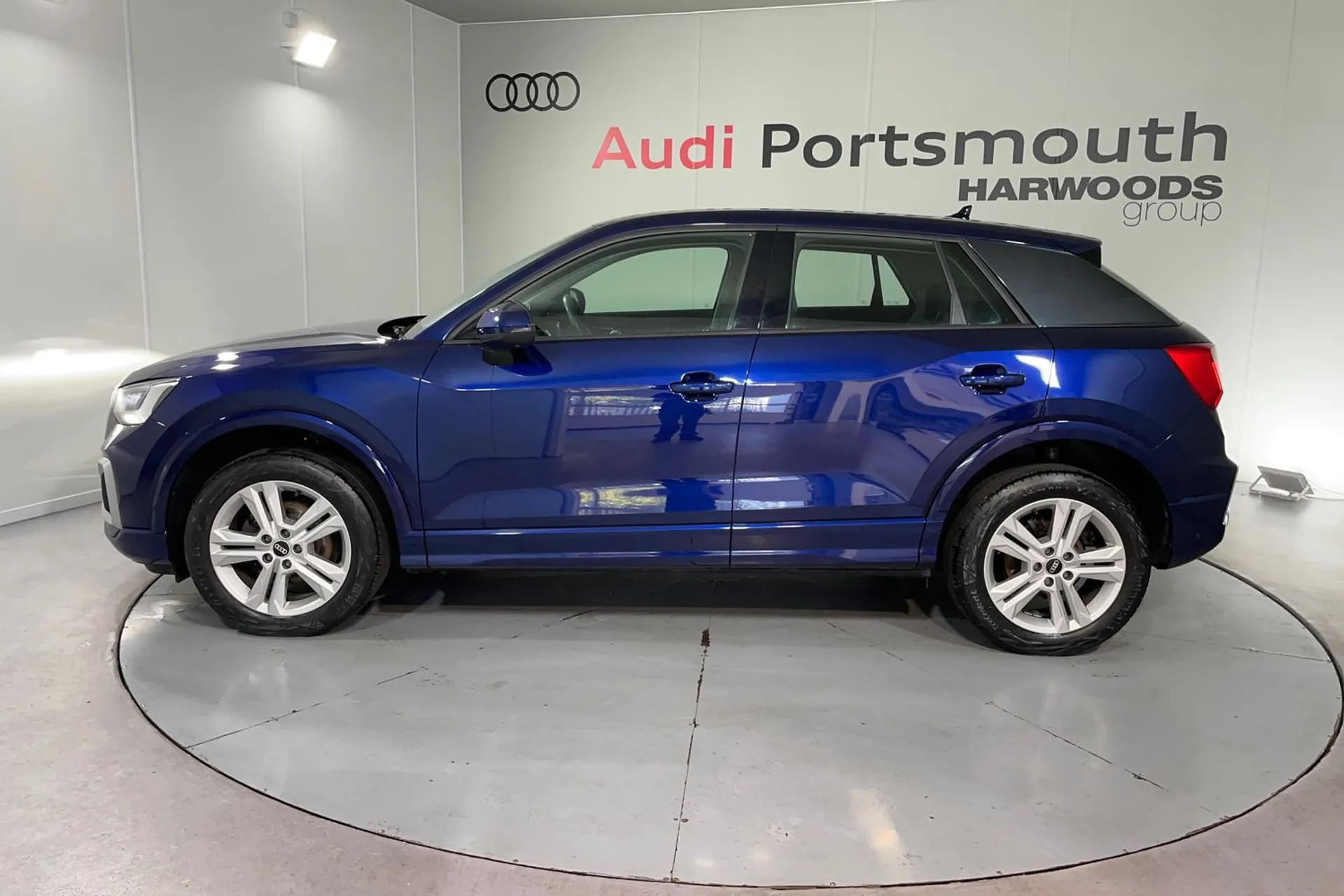 Audi Q2 thumbnail image number 11