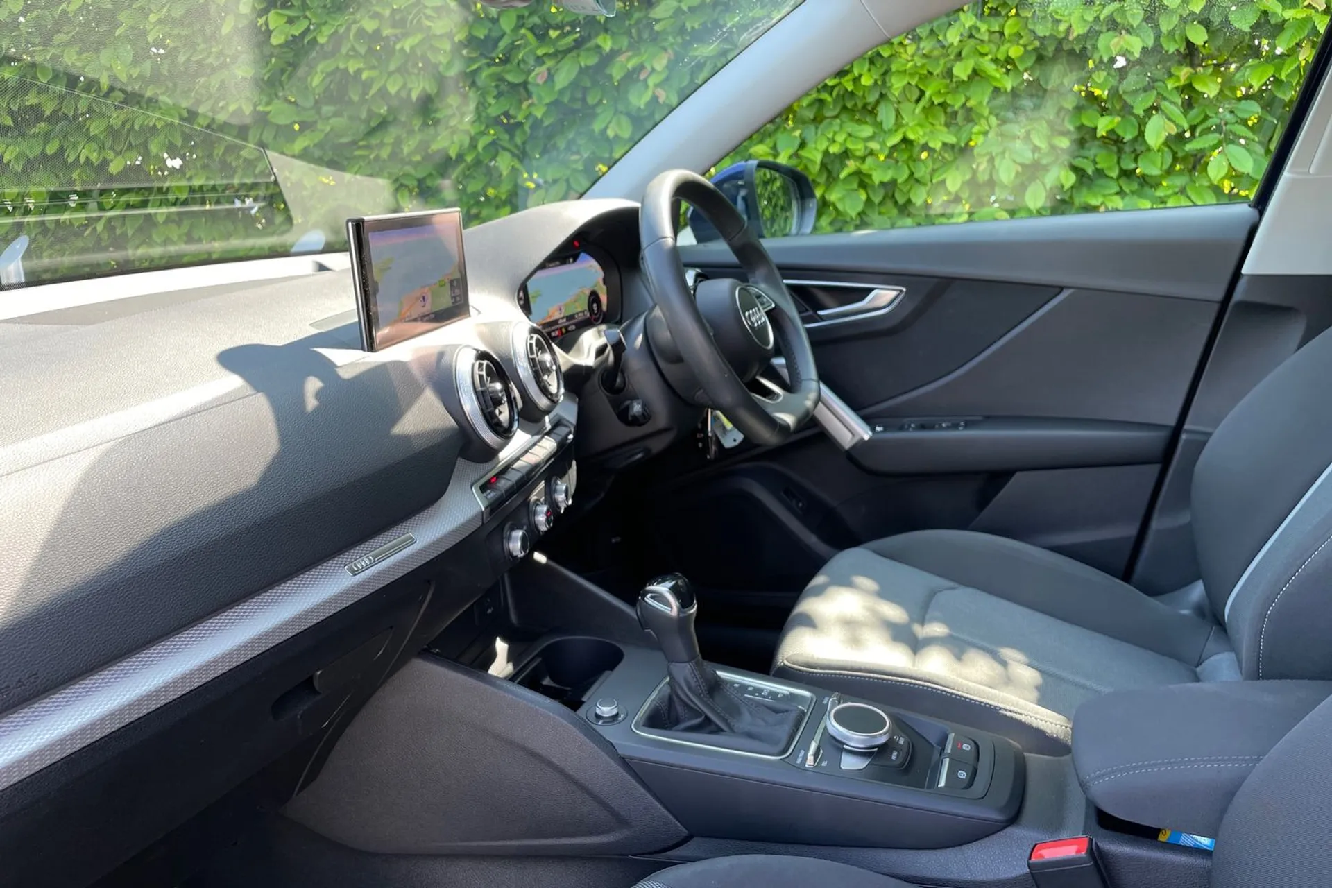Audi Q2 thumbnail image number 27