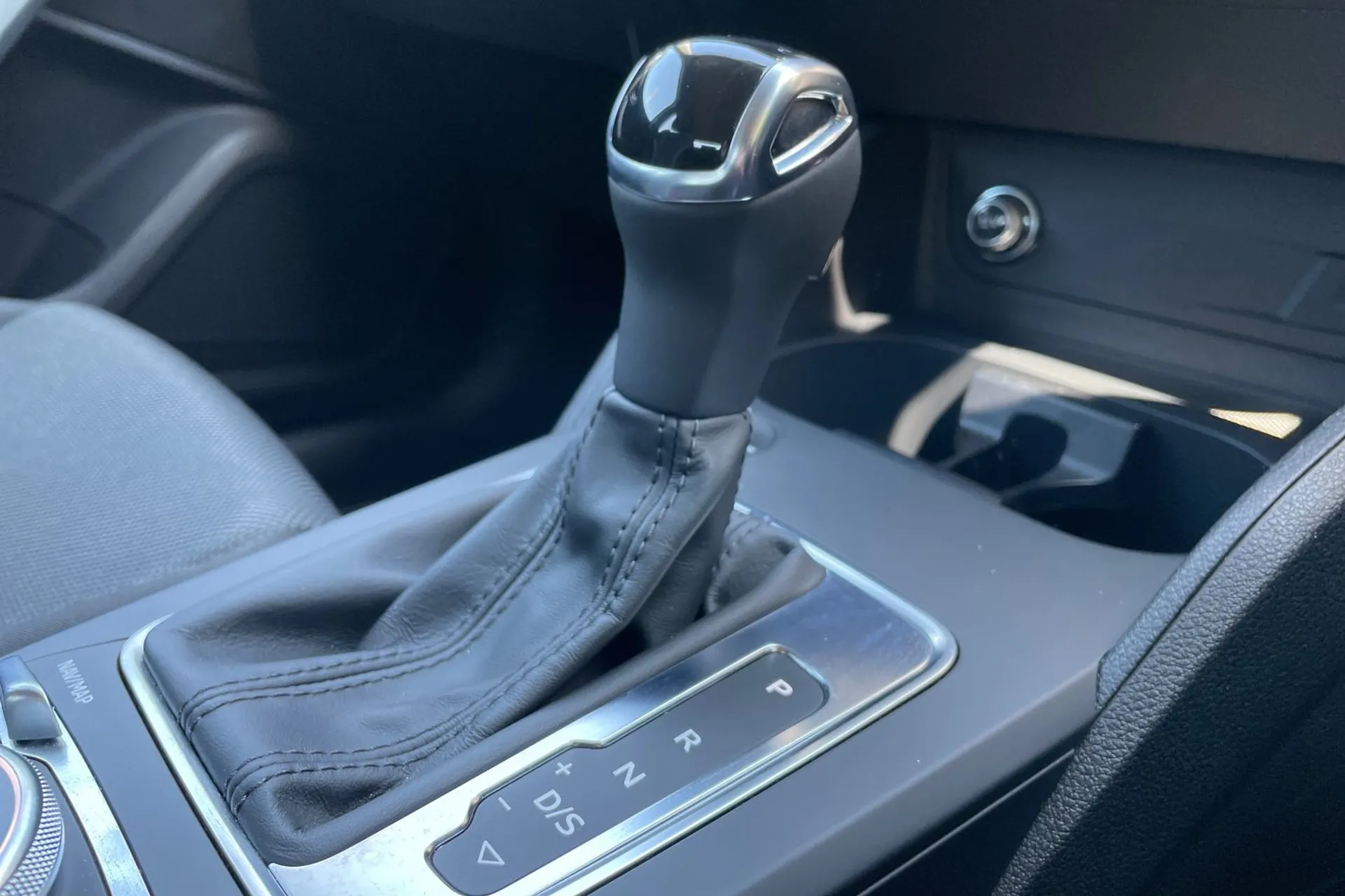 Audi Q2 thumbnail image number 45
