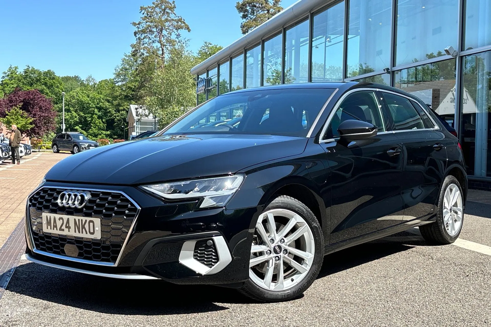 Audi A3 thumbnail image number 10
