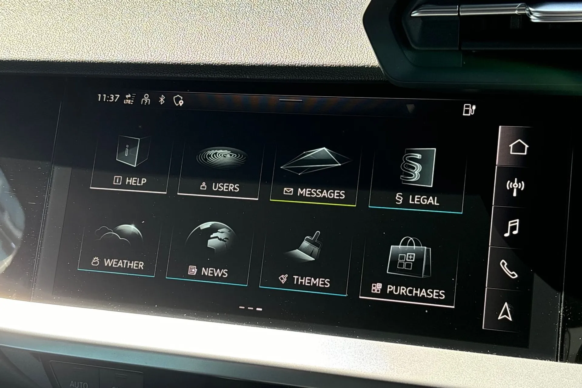 Audi A3 thumbnail image number 4
