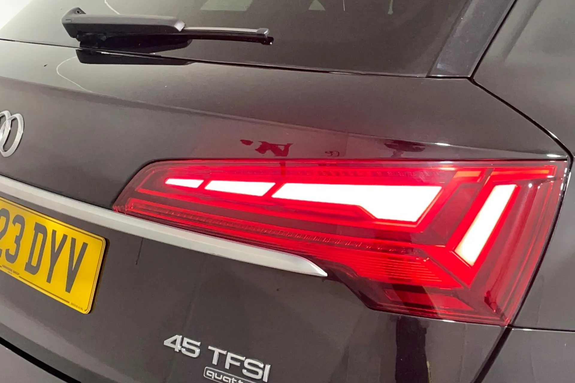 Audi Q5 thumbnail image number 16