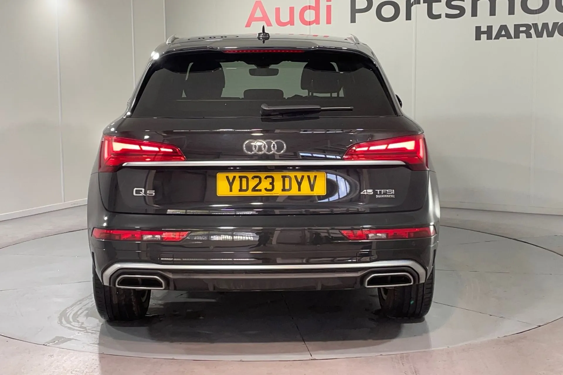 Audi Q5 thumbnail image number 7