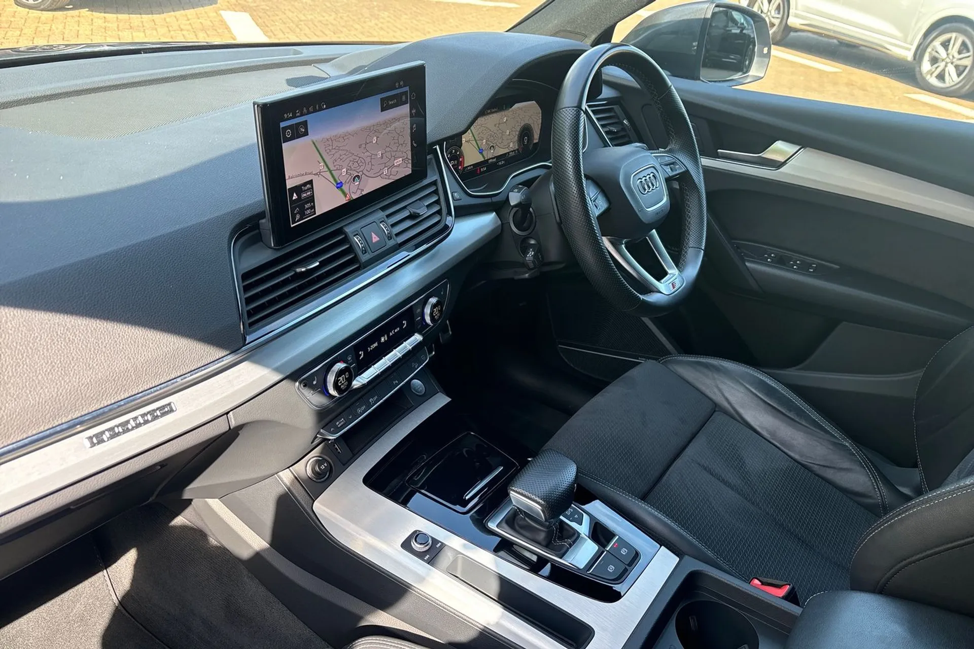 Audi Q5 thumbnail image number 27