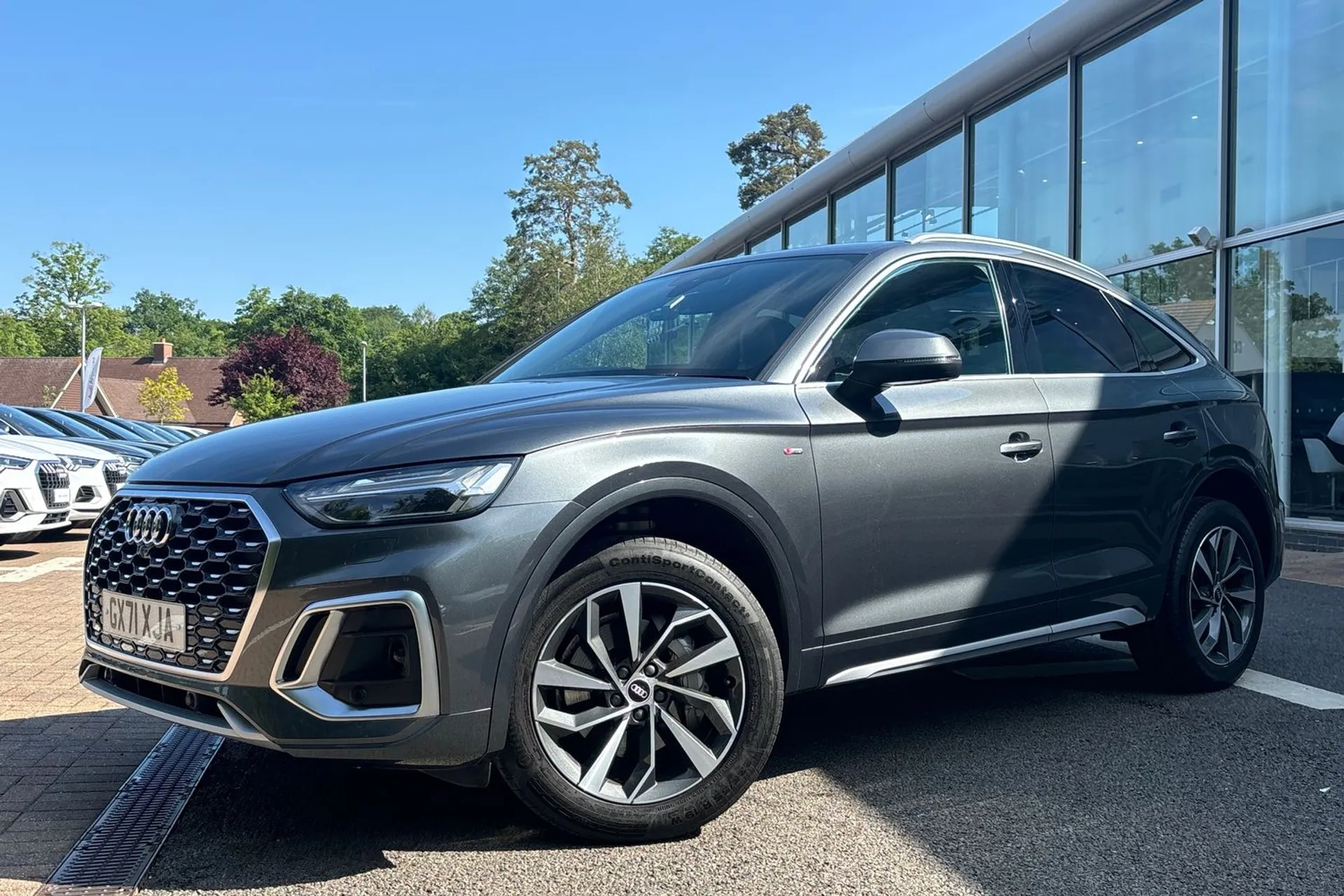 Audi Q5 thumbnail image number 11