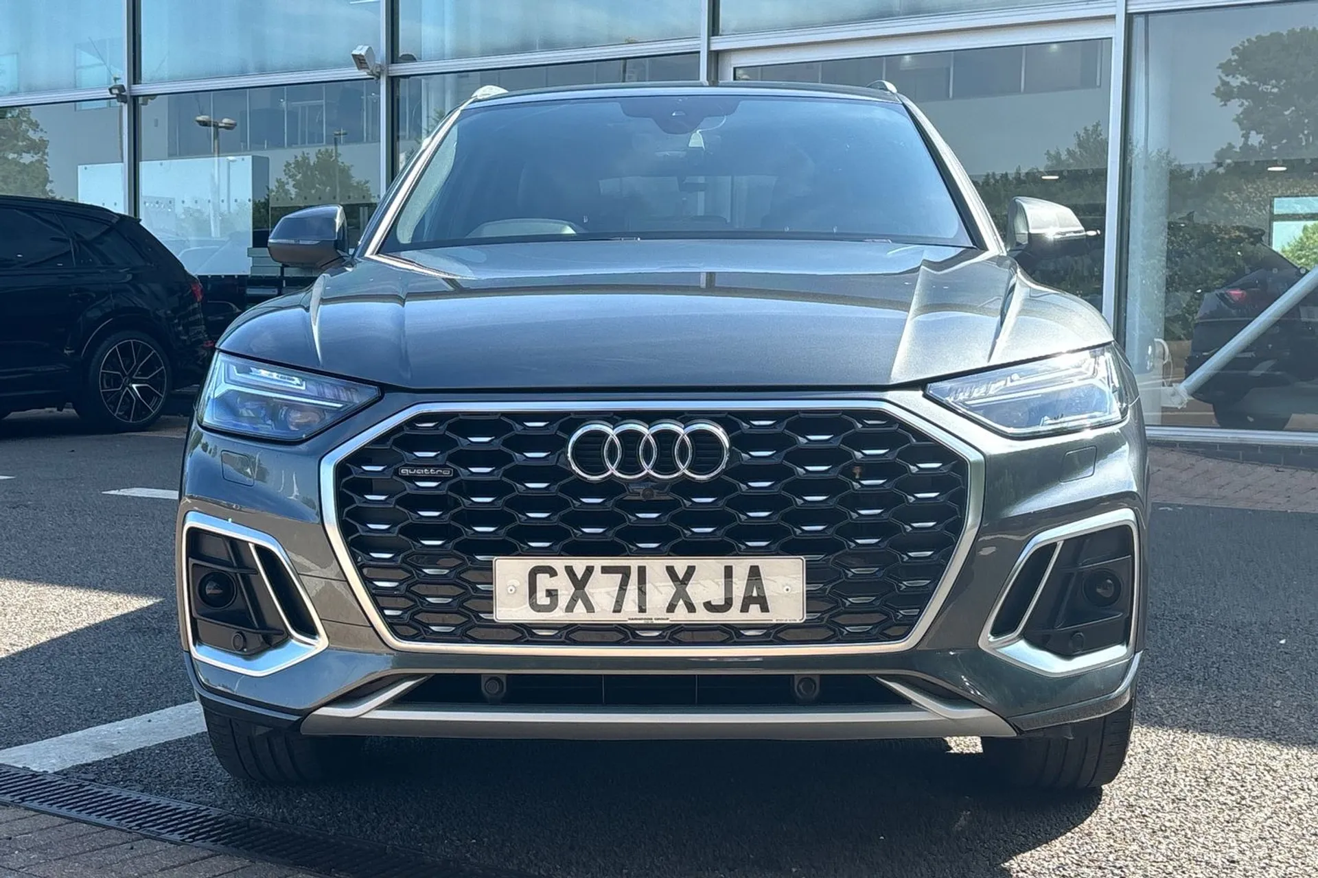 Audi Q5 thumbnail image number 12