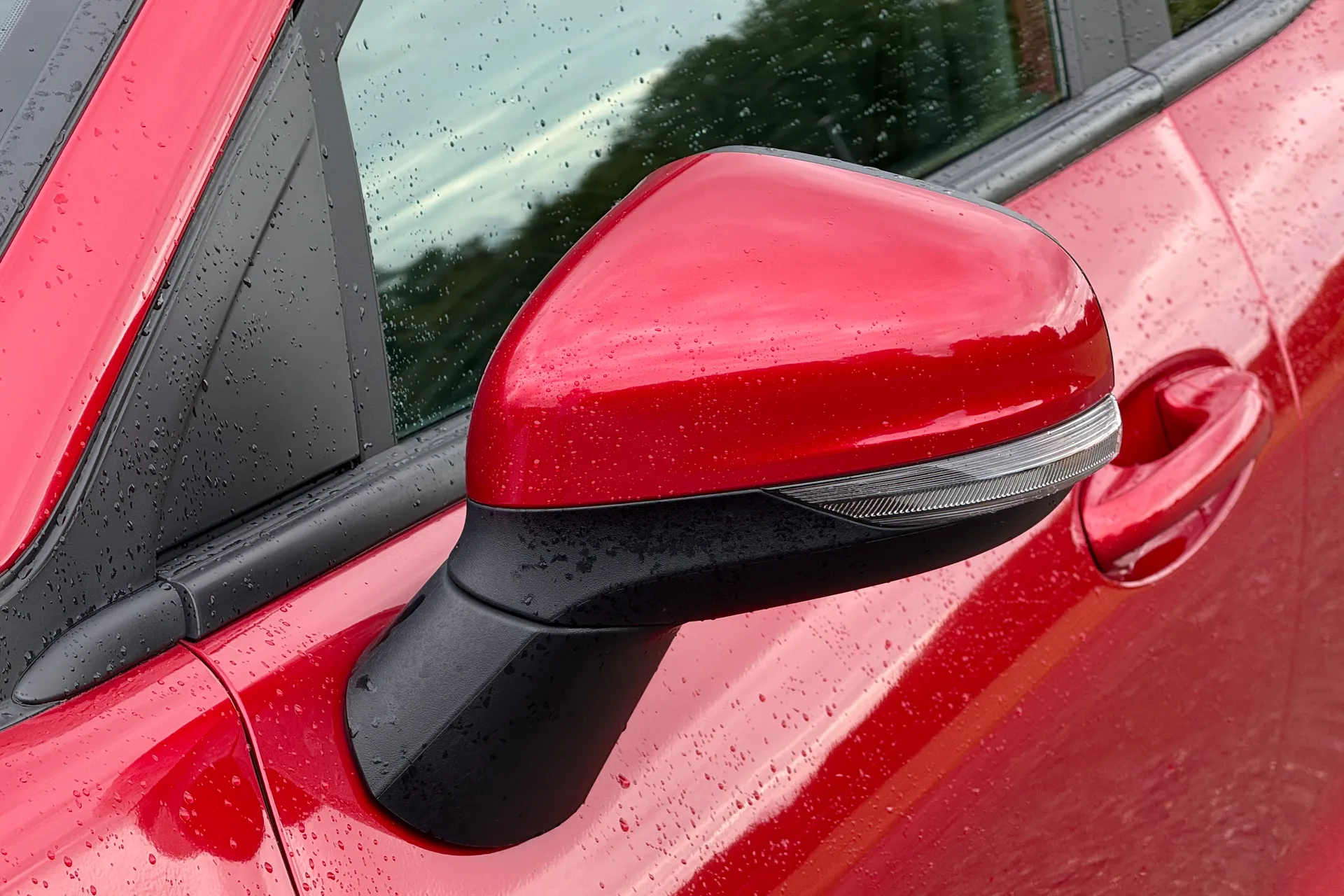 FORD PUMA thumbnail image number 9