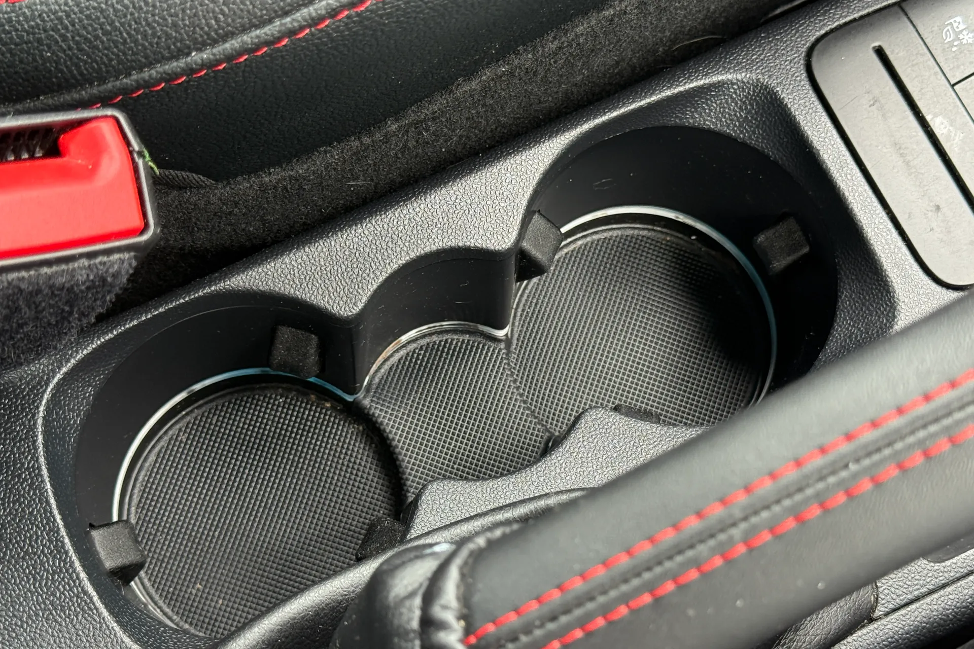 FORD PUMA thumbnail image number 41