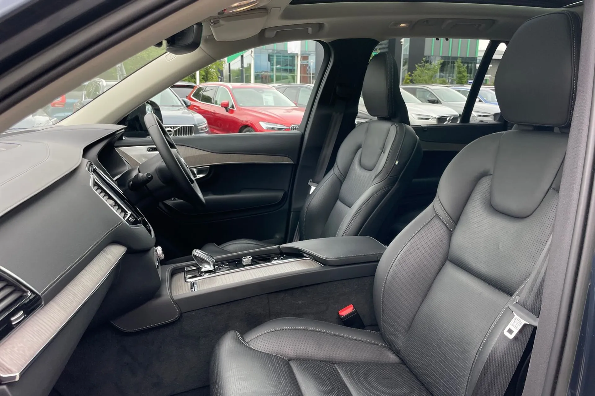 Volvo XC90 thumbnail image number 29