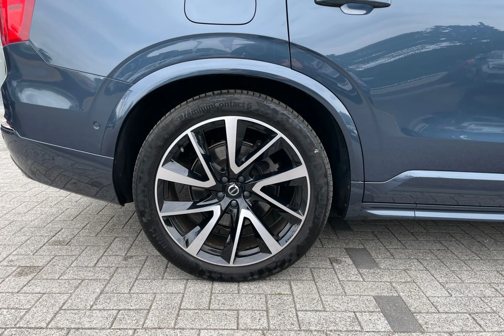 Volvo XC90 thumbnail image number 15
