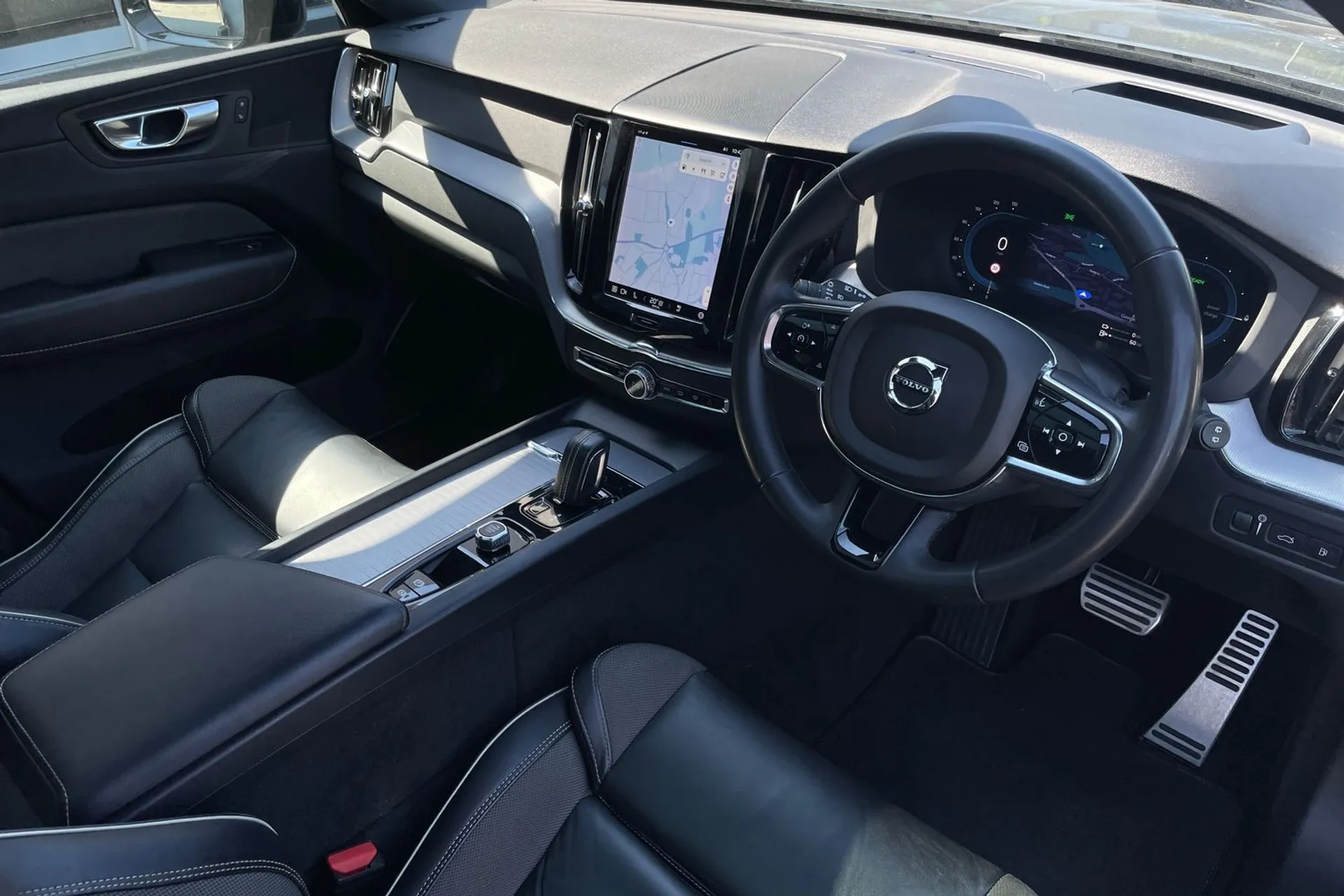Volvo XC60 thumbnail image number 5