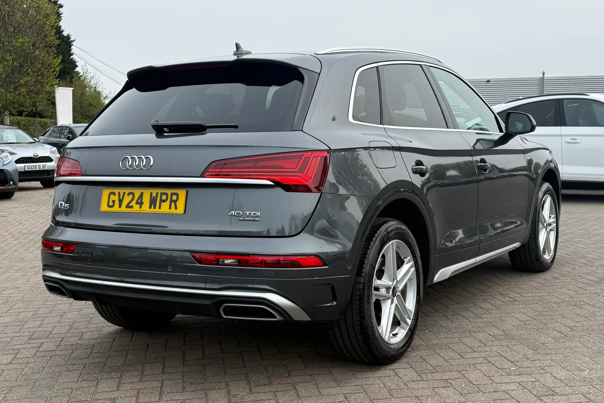Audi Q5 thumbnail image number 33