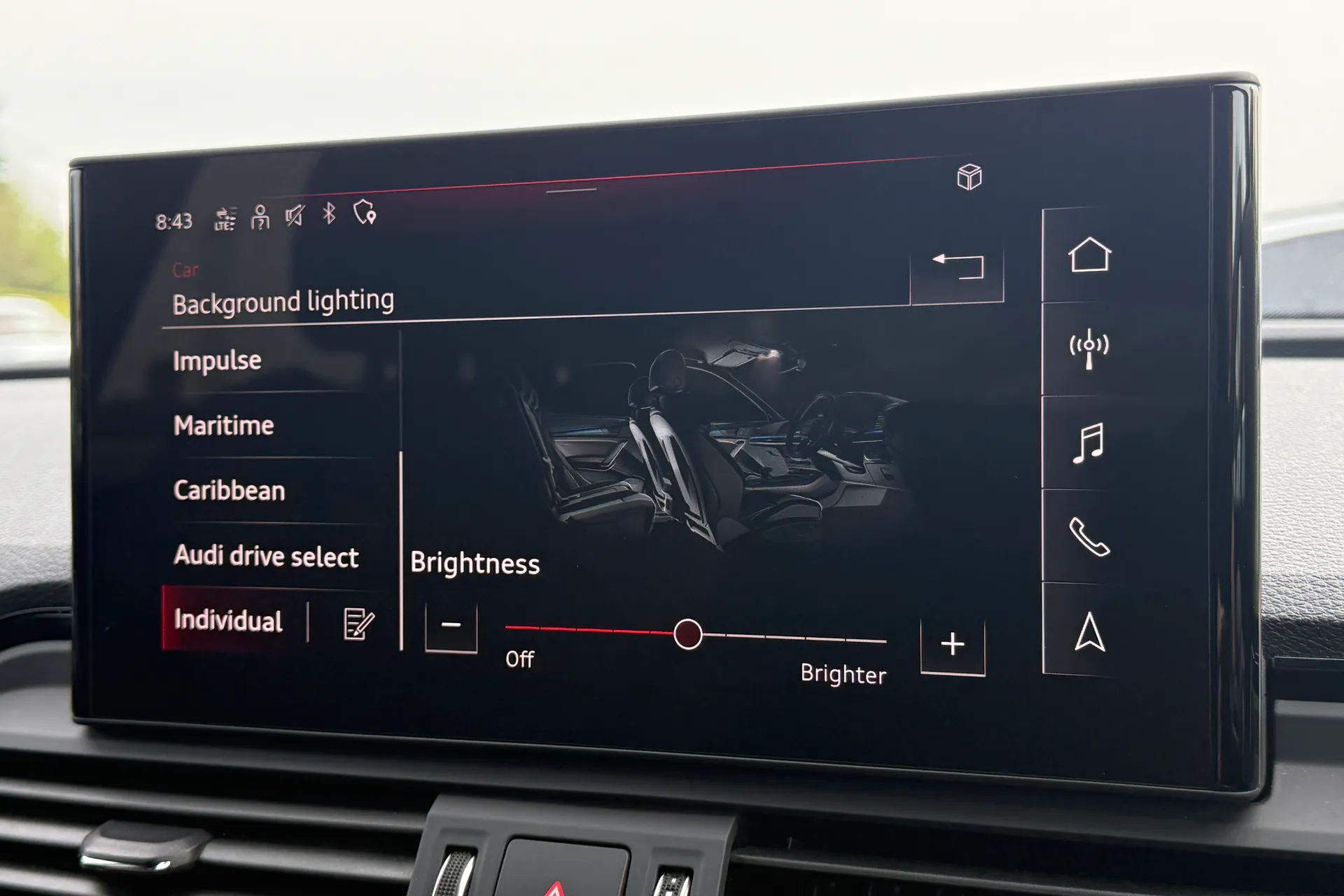 Audi Q5 thumbnail image number 11