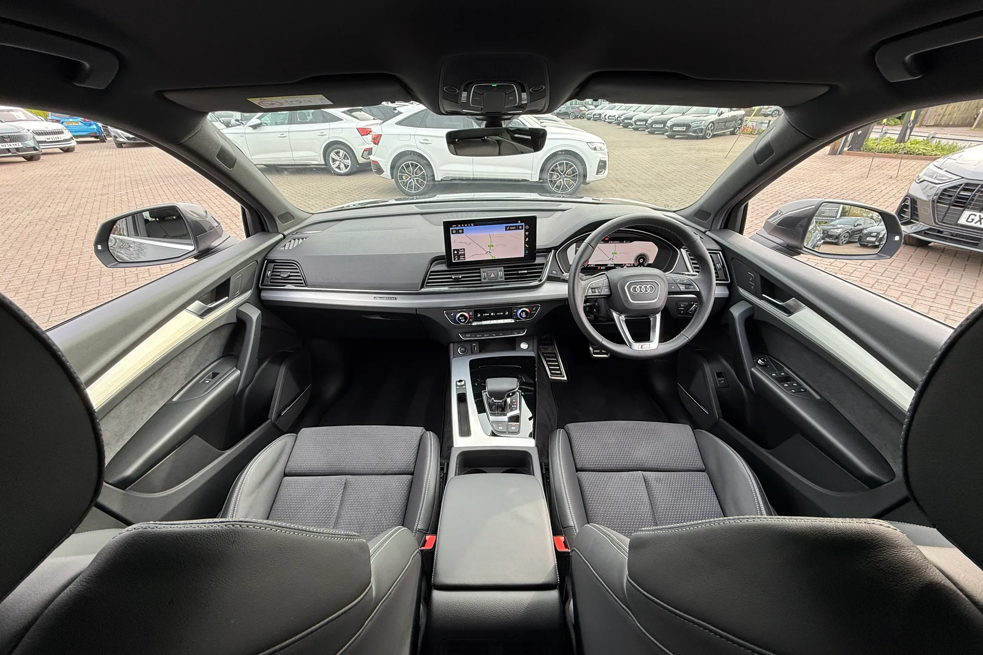 Audi Q5 thumbnail image number 3