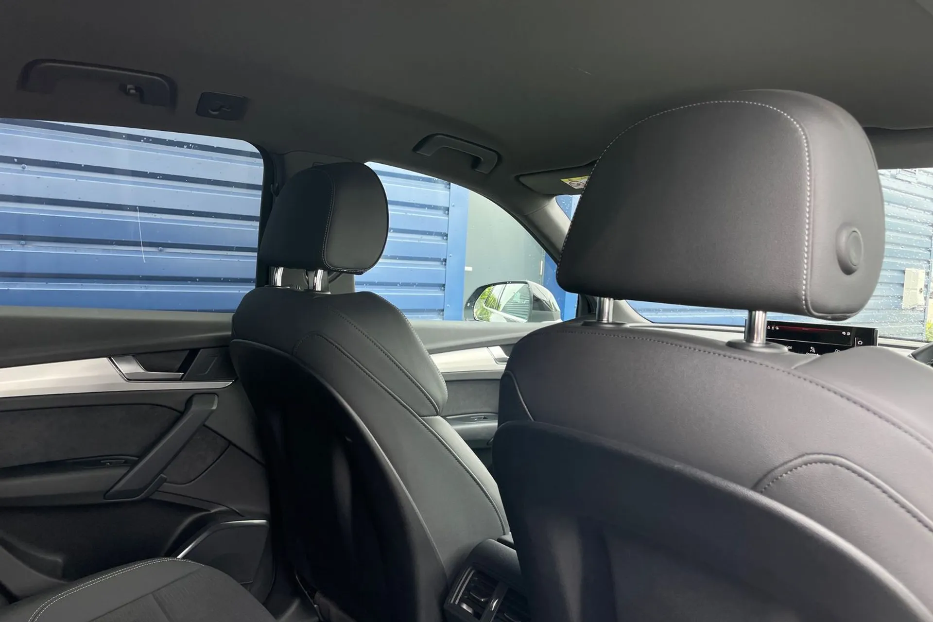 Audi Q5 thumbnail image number 24