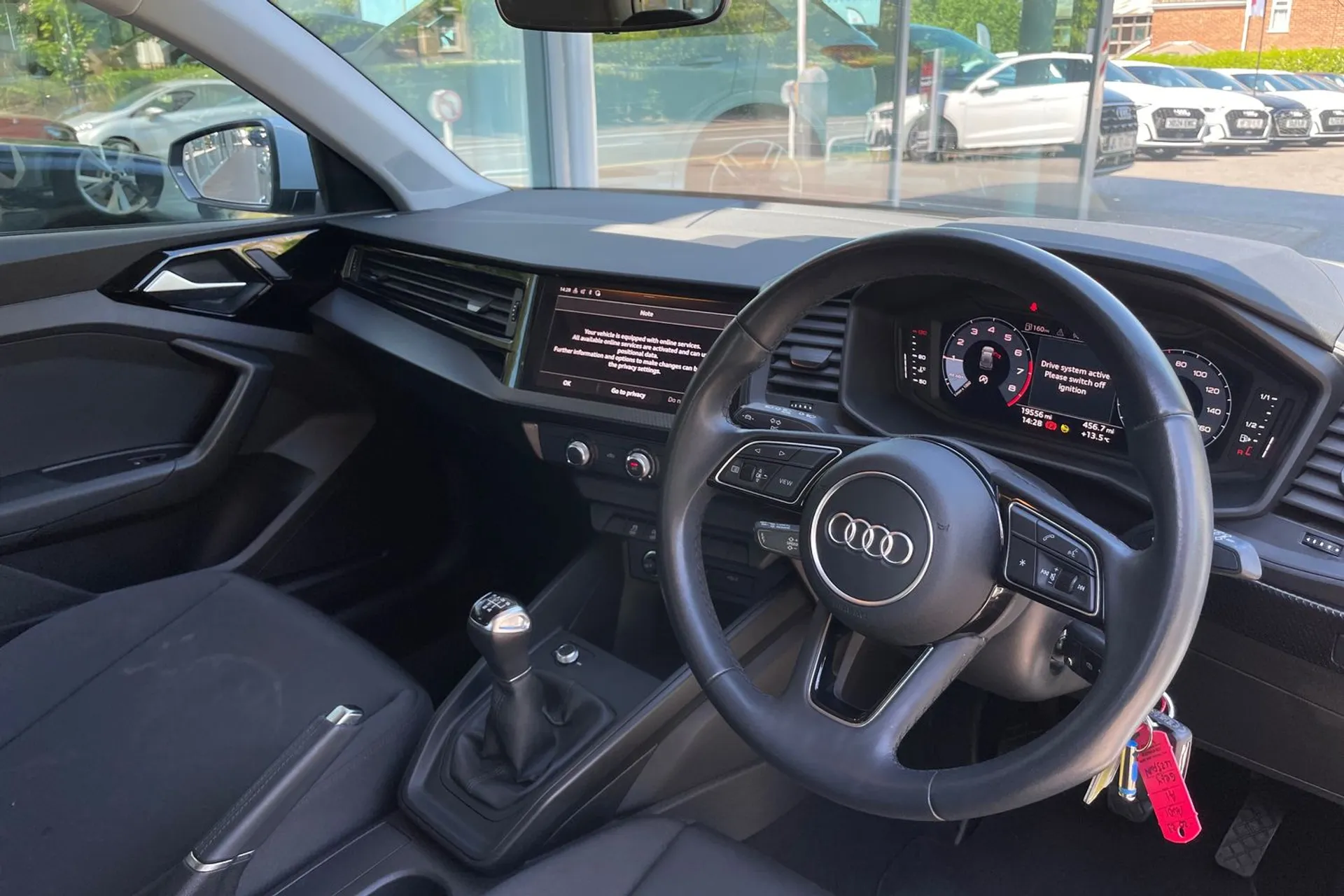 Audi A1 thumbnail image number 25