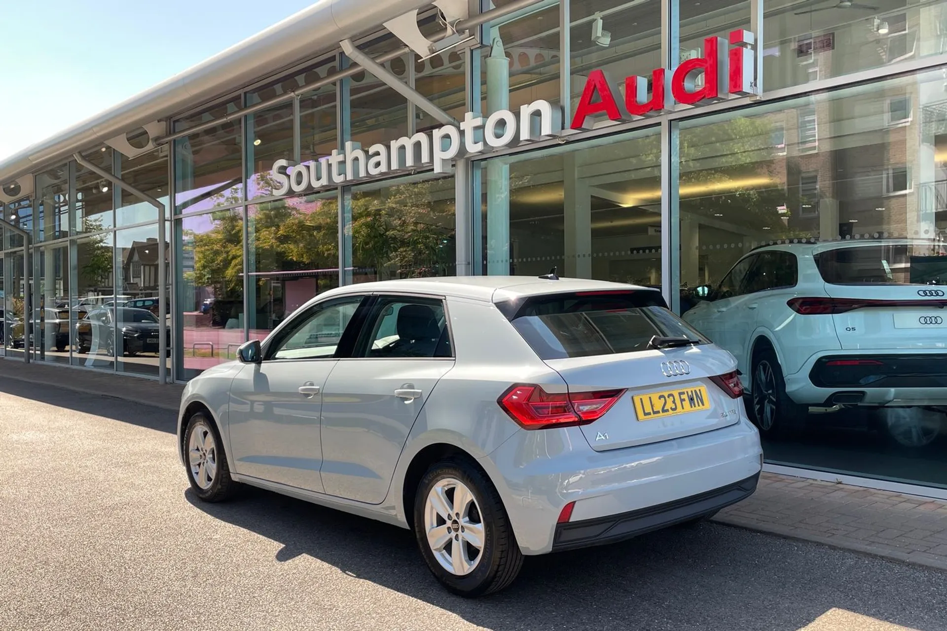 Audi A1 thumbnail image number 7