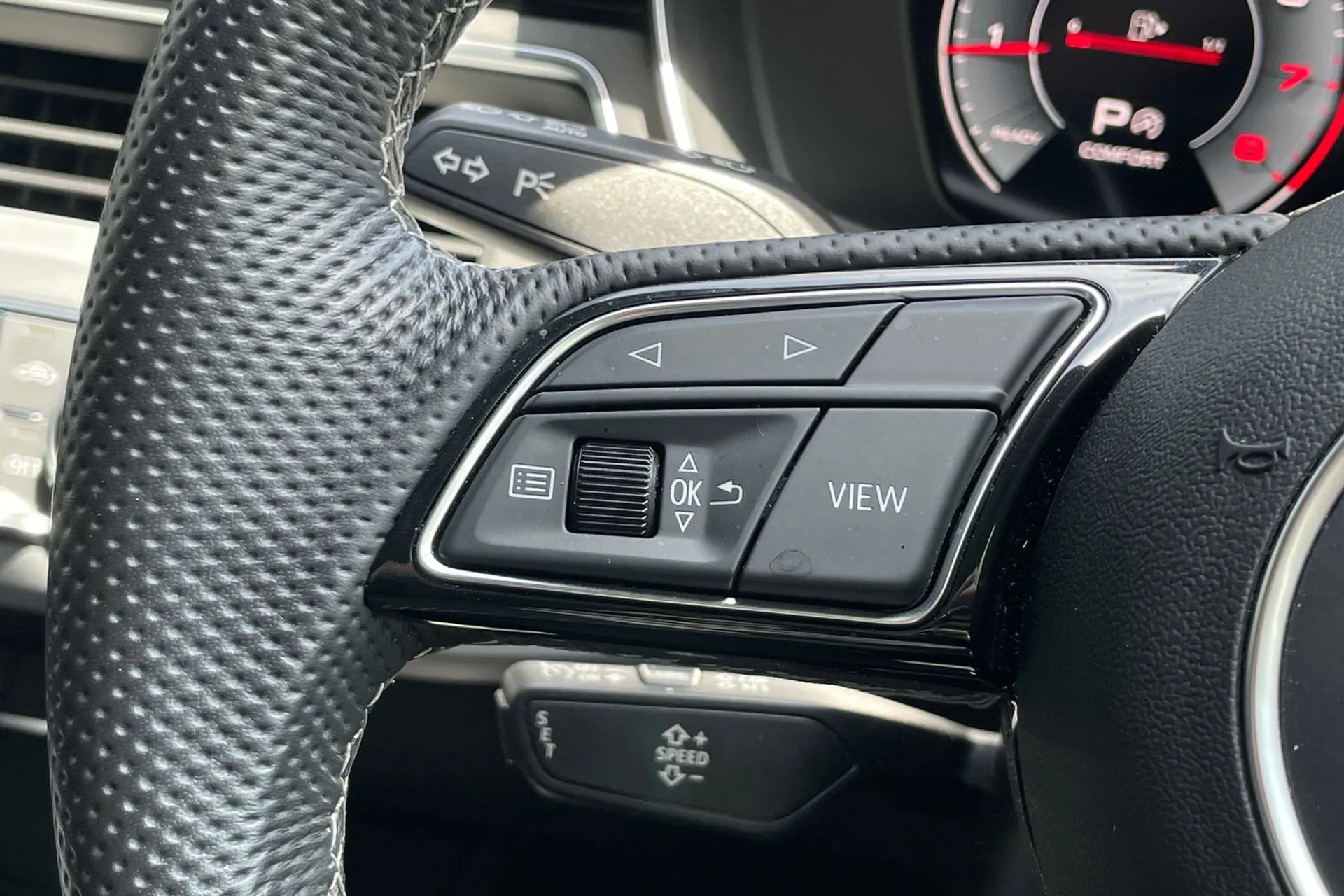 Audi A4 thumbnail image number 58