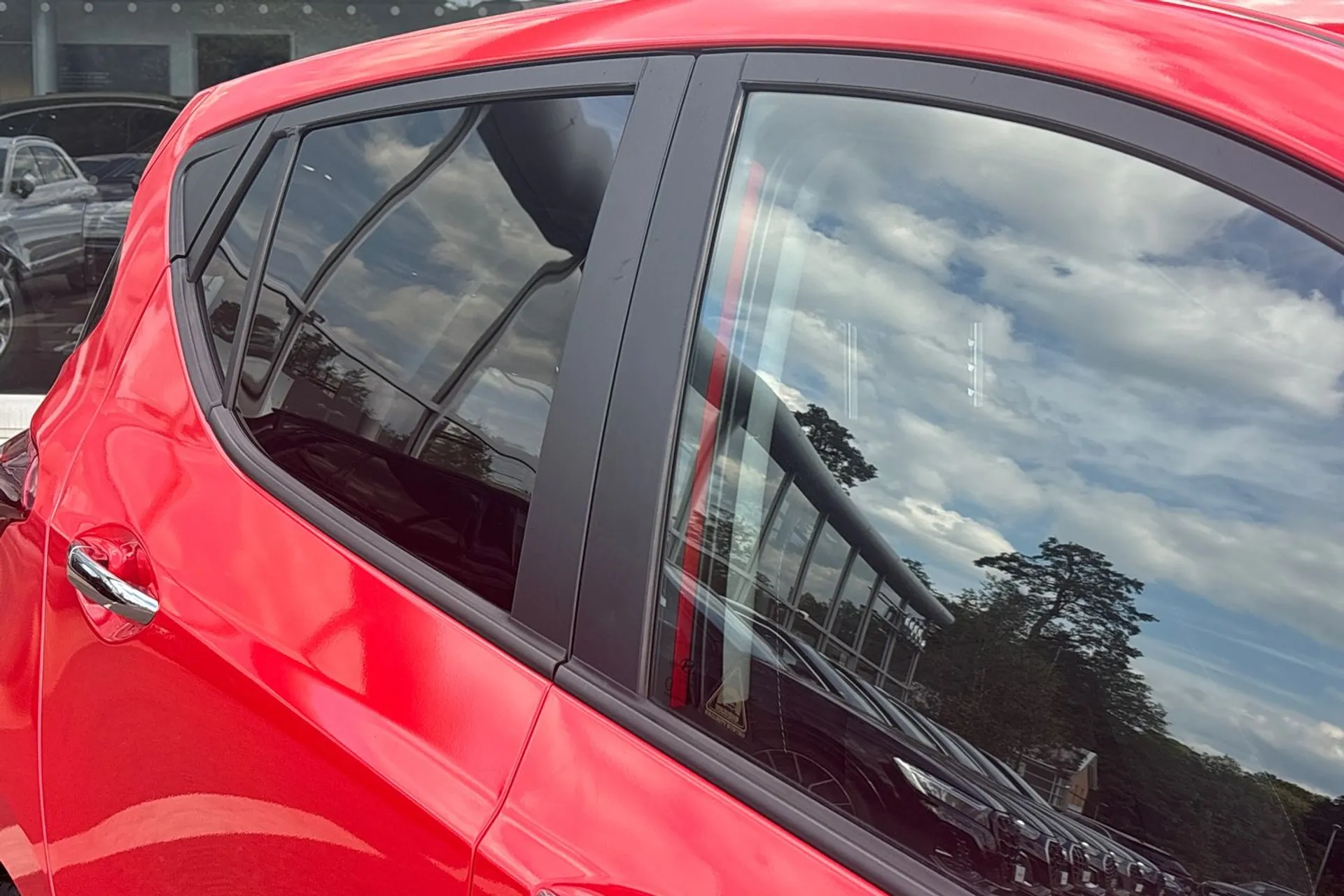 HYUNDAI I10 thumbnail image number 14