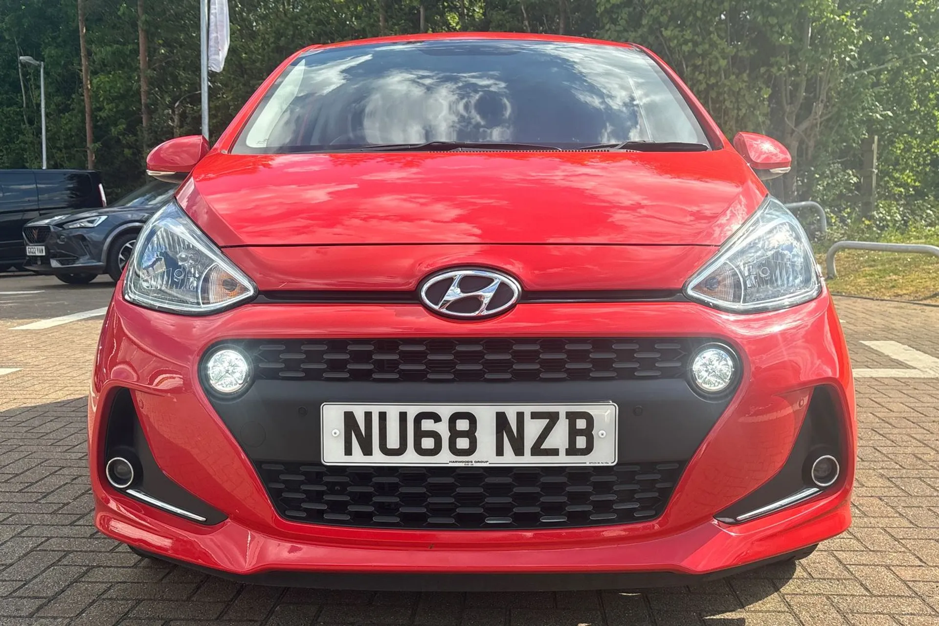HYUNDAI I10 thumbnail image number 12