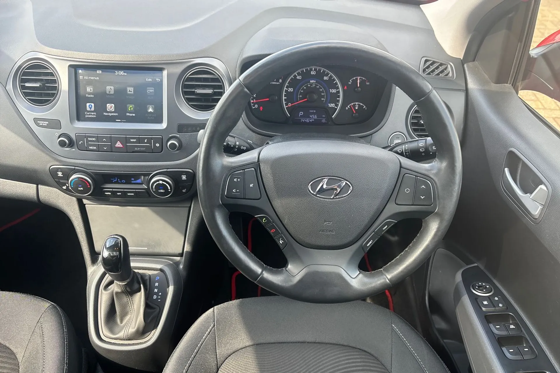 HYUNDAI I10 thumbnail image number 34