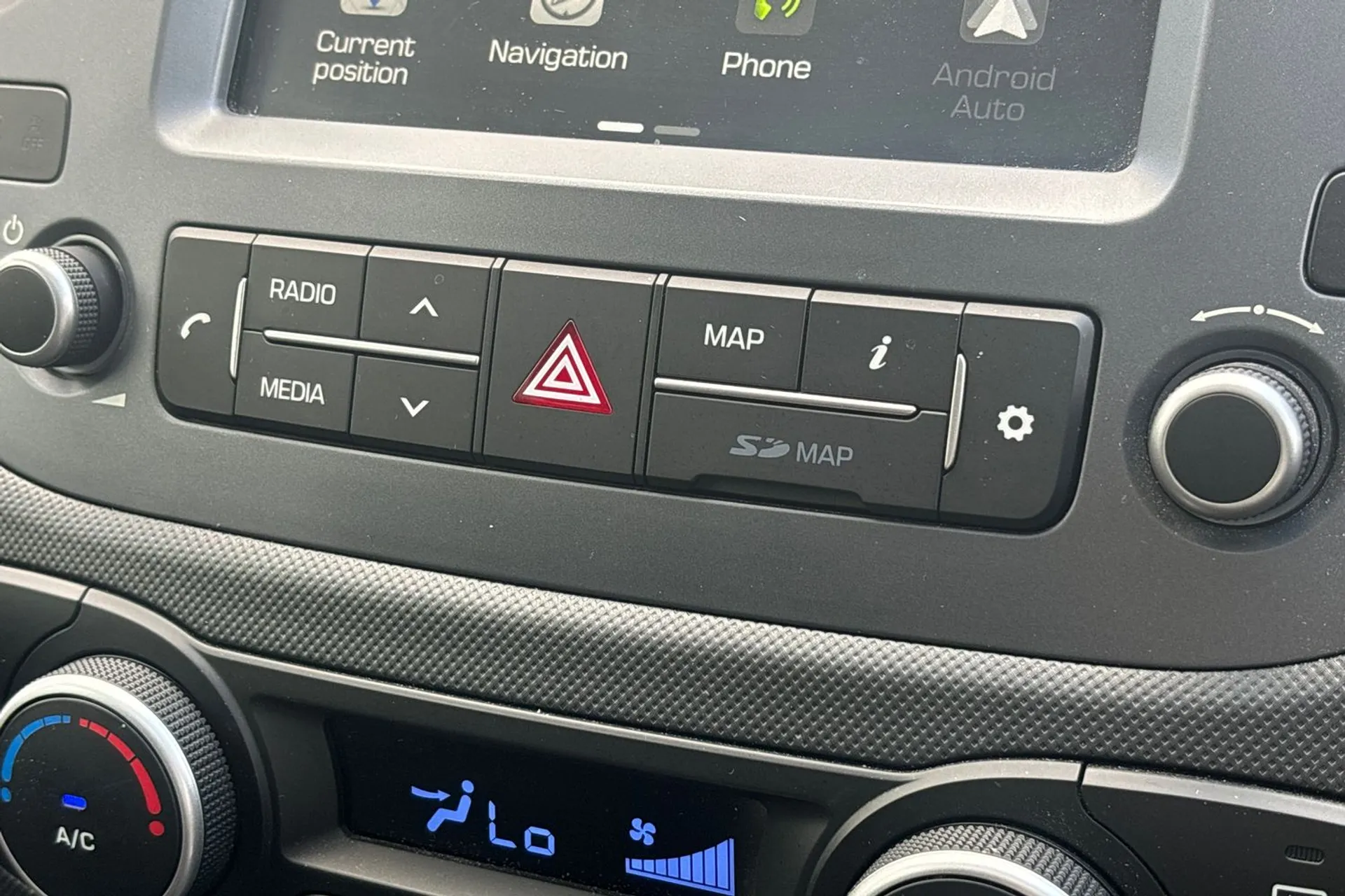 HYUNDAI I10 thumbnail image number 44