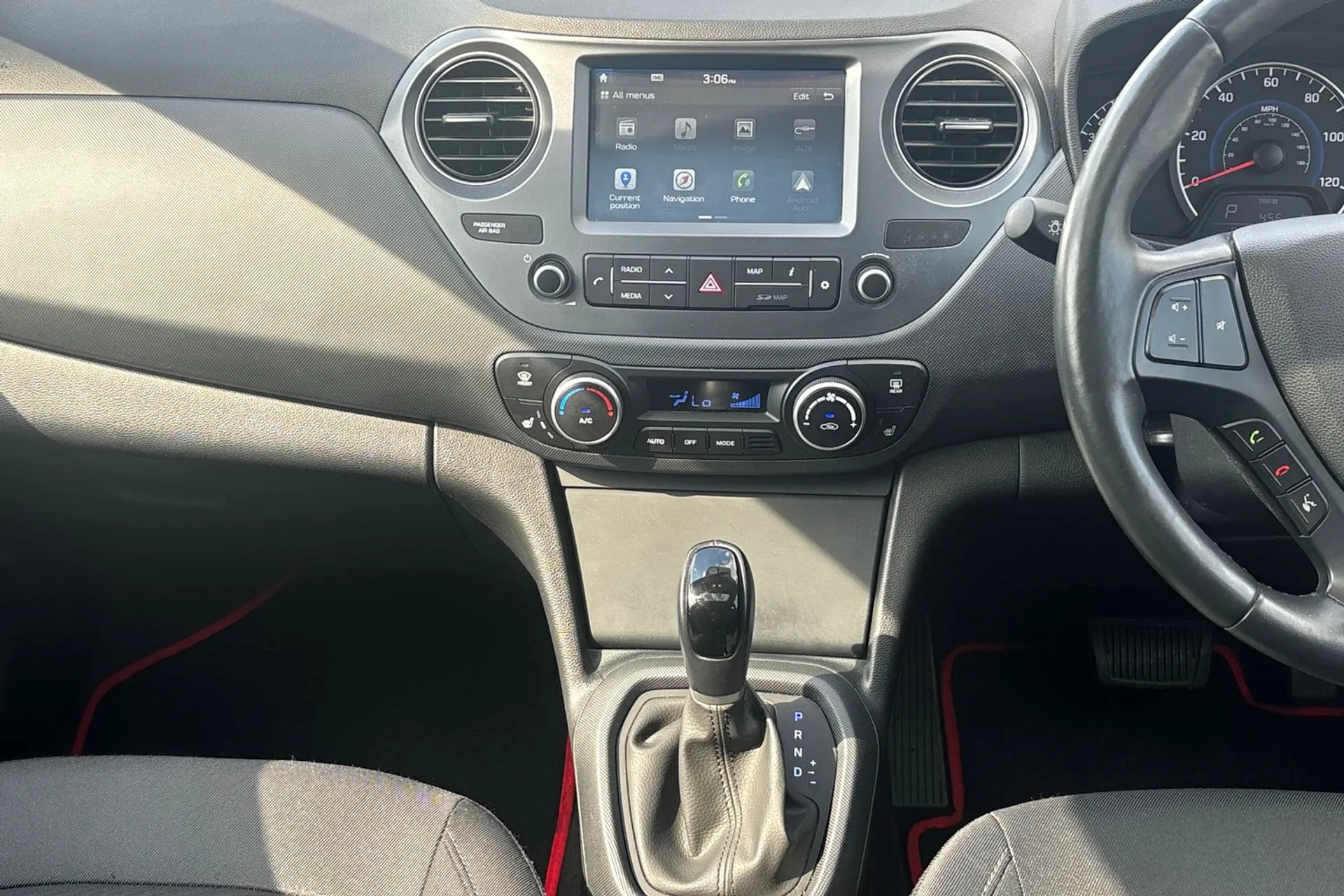 HYUNDAI I10 thumbnail image number 35