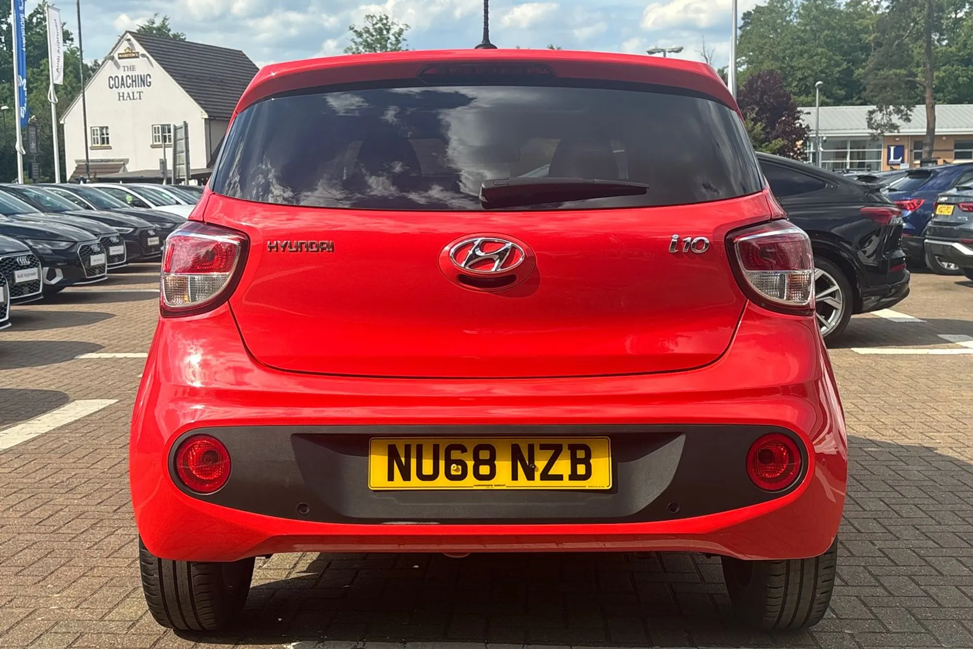 HYUNDAI I10 thumbnail image number 8