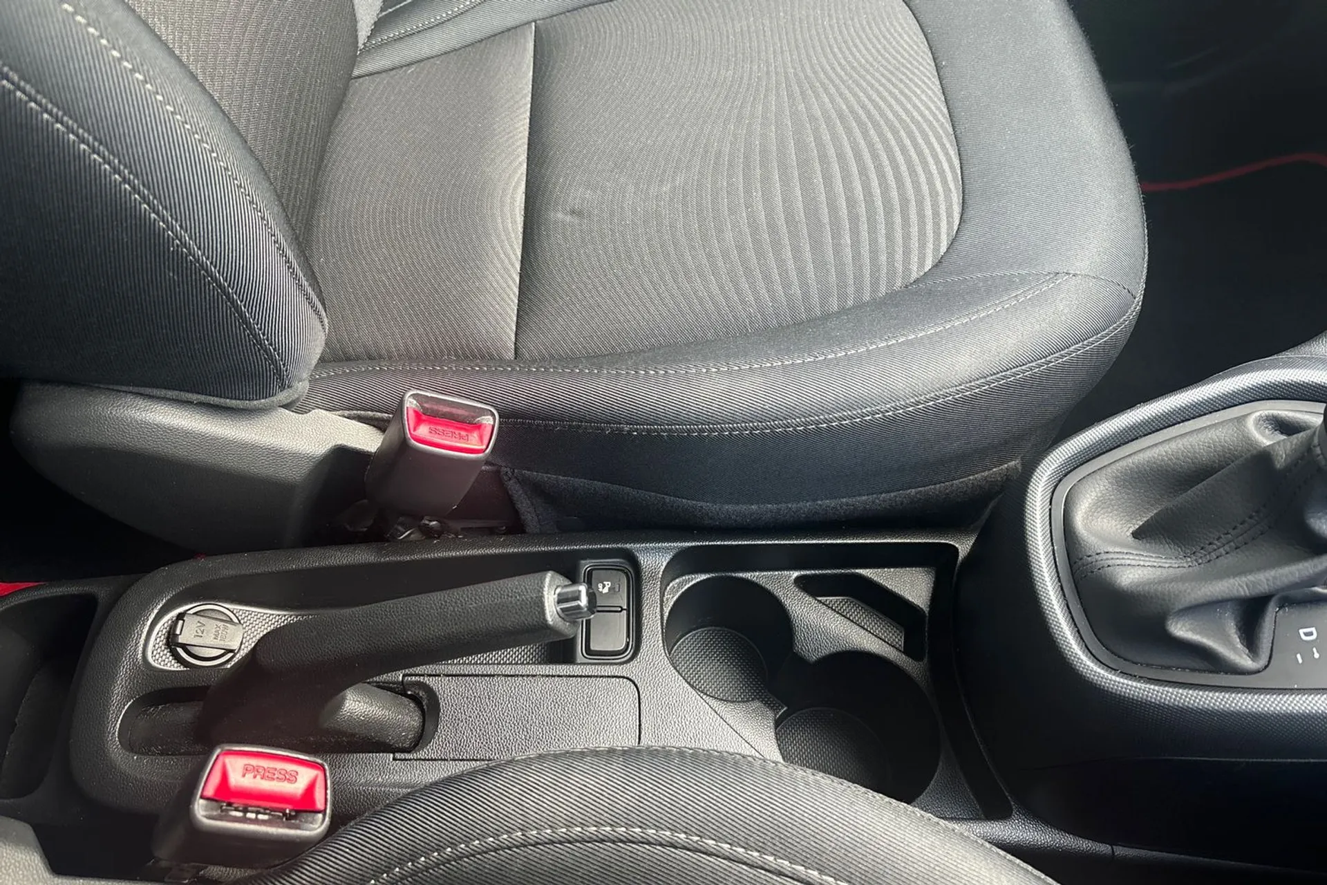 HYUNDAI I10 thumbnail image number 40