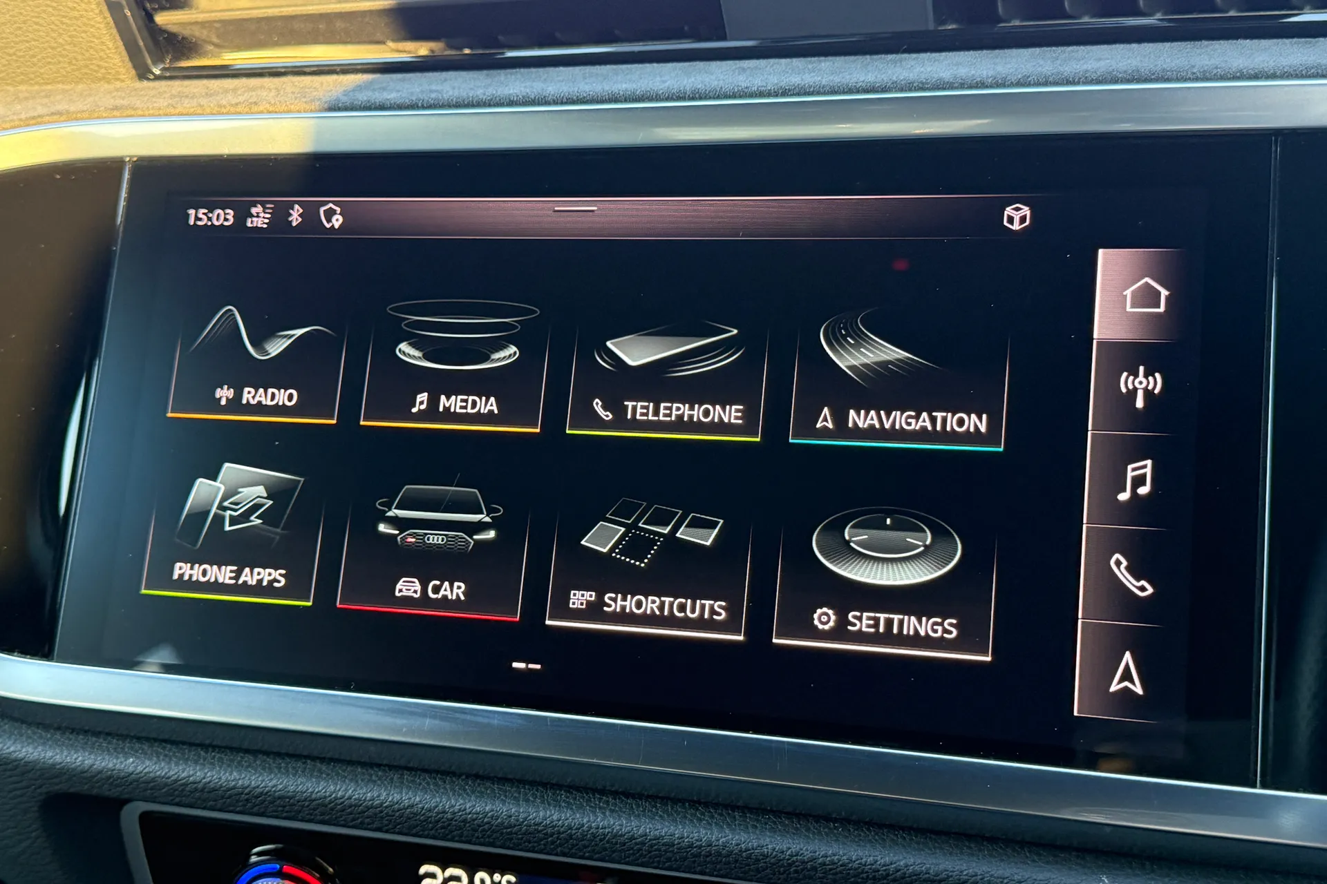 Audi RS Q3 thumbnail image number 14