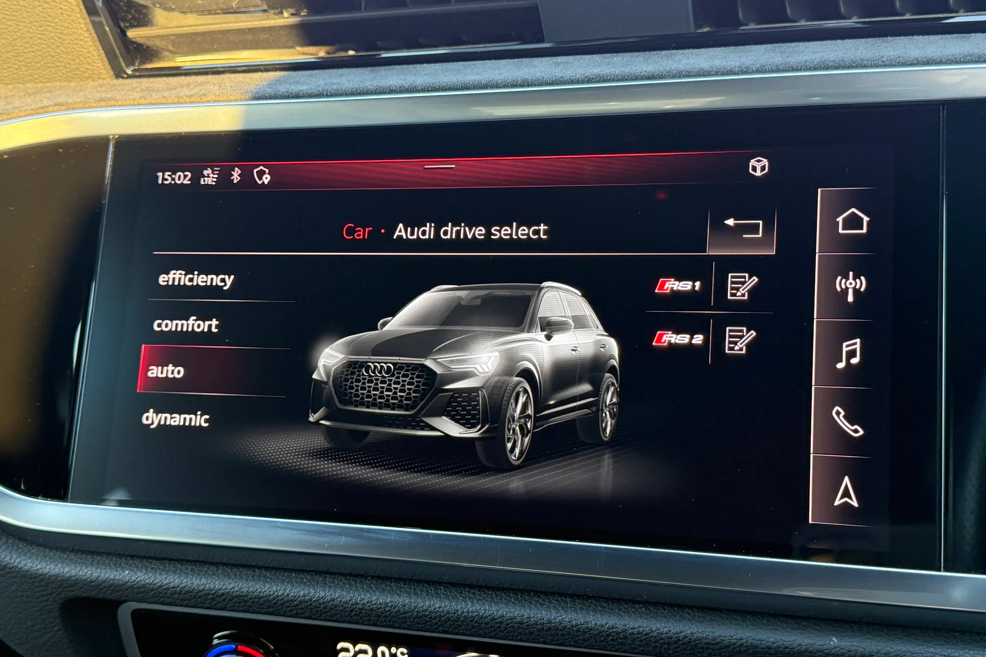 Audi RS Q3 thumbnail image number 10