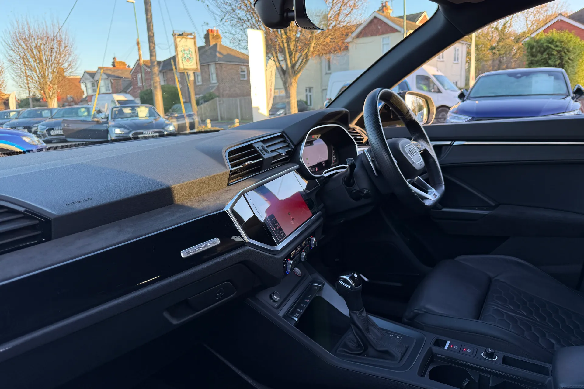 Audi RS Q3 thumbnail image number 29