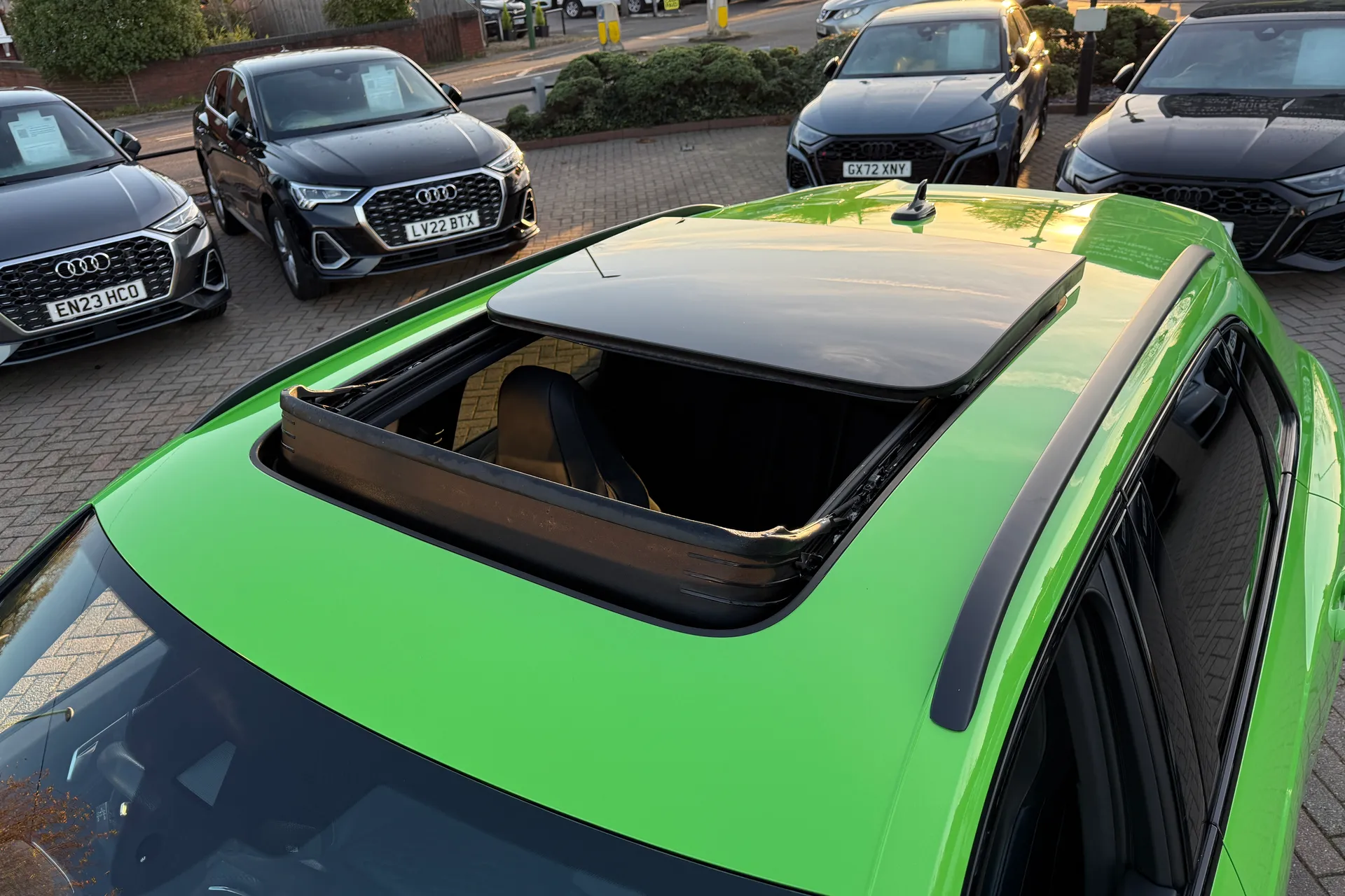 Audi RS Q3 thumbnail image number 9