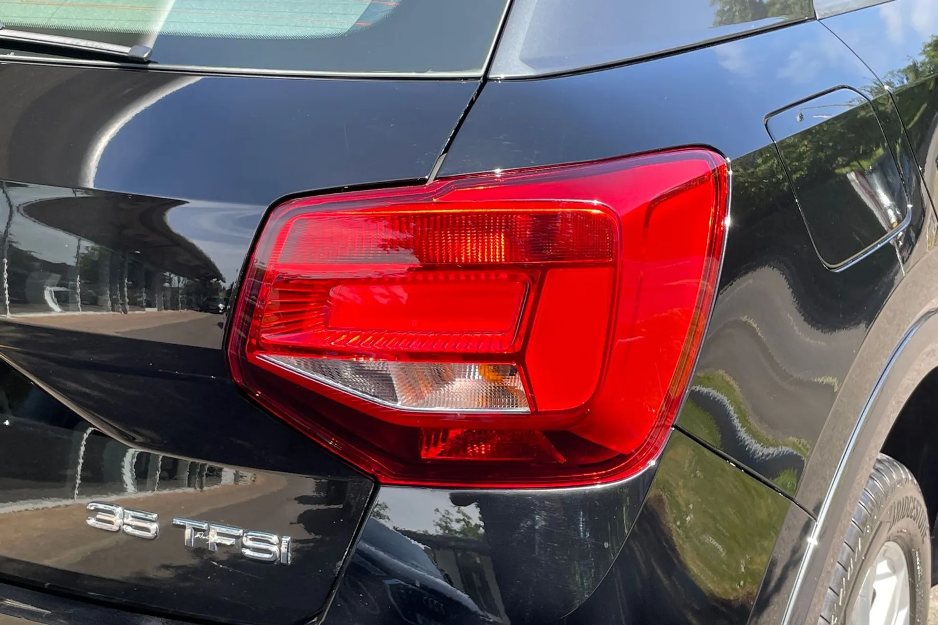 Audi Q2 thumbnail image number 20