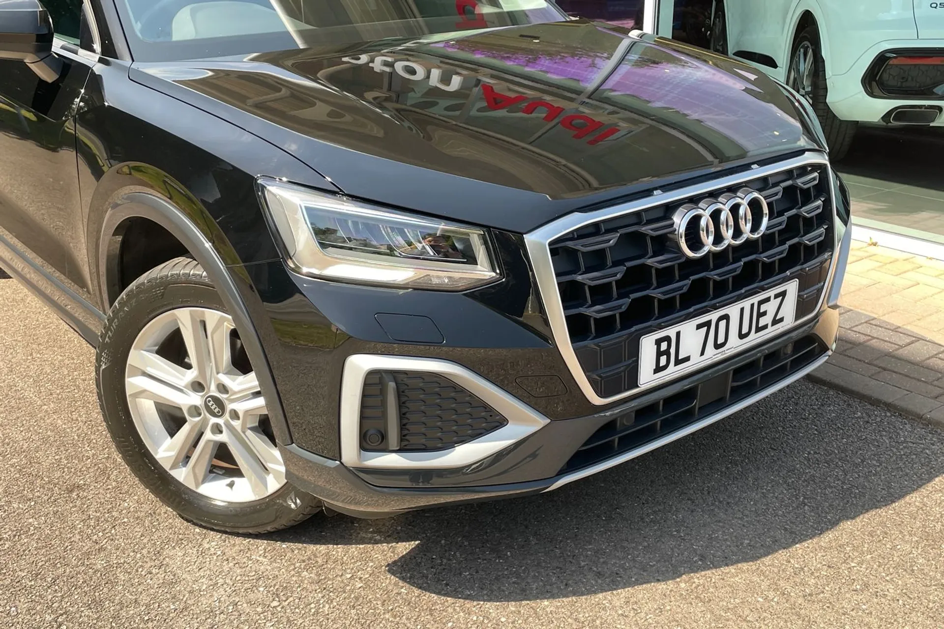 Audi Q2 thumbnail image number 14