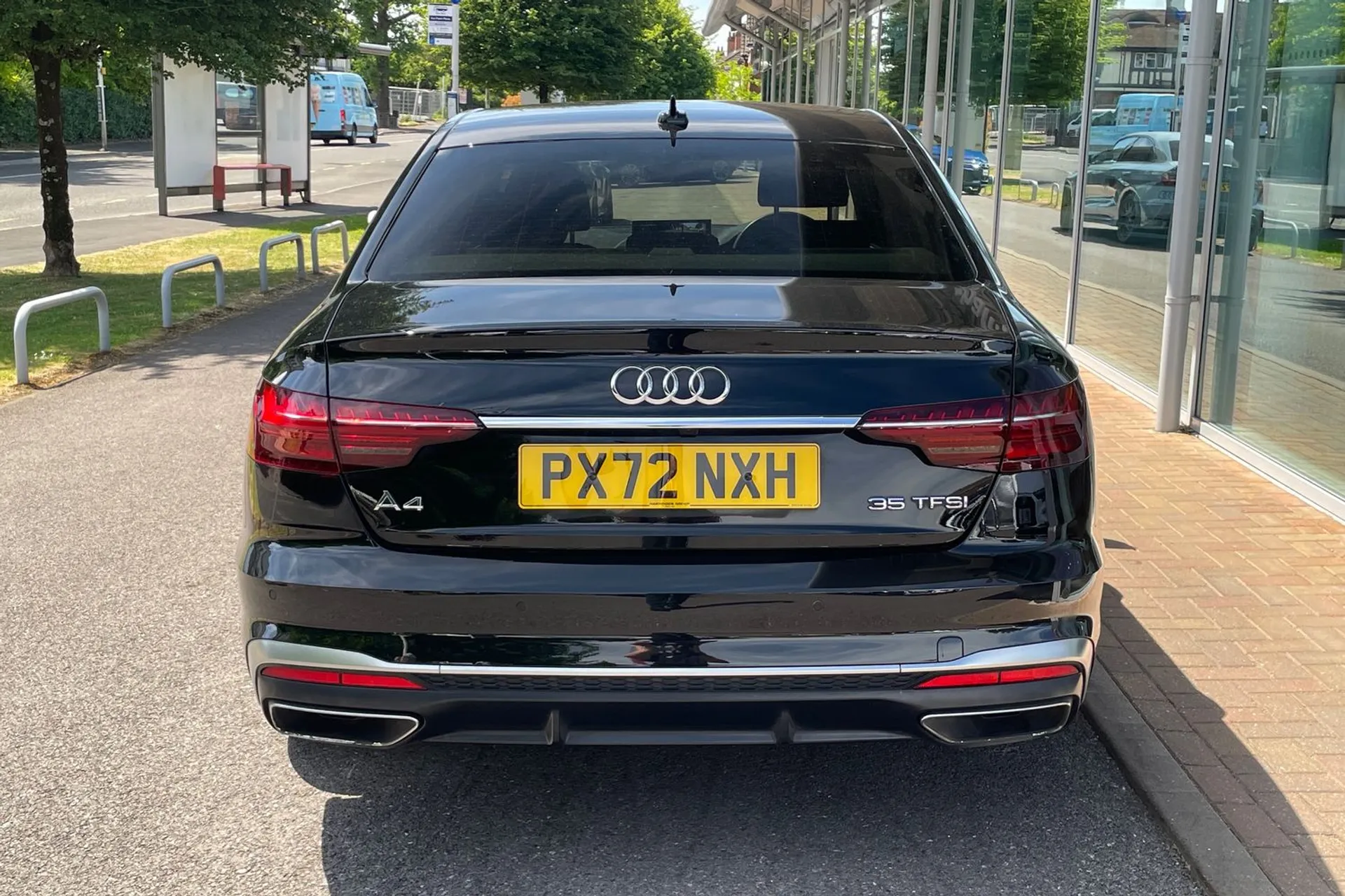 Audi A4 thumbnail image number 6