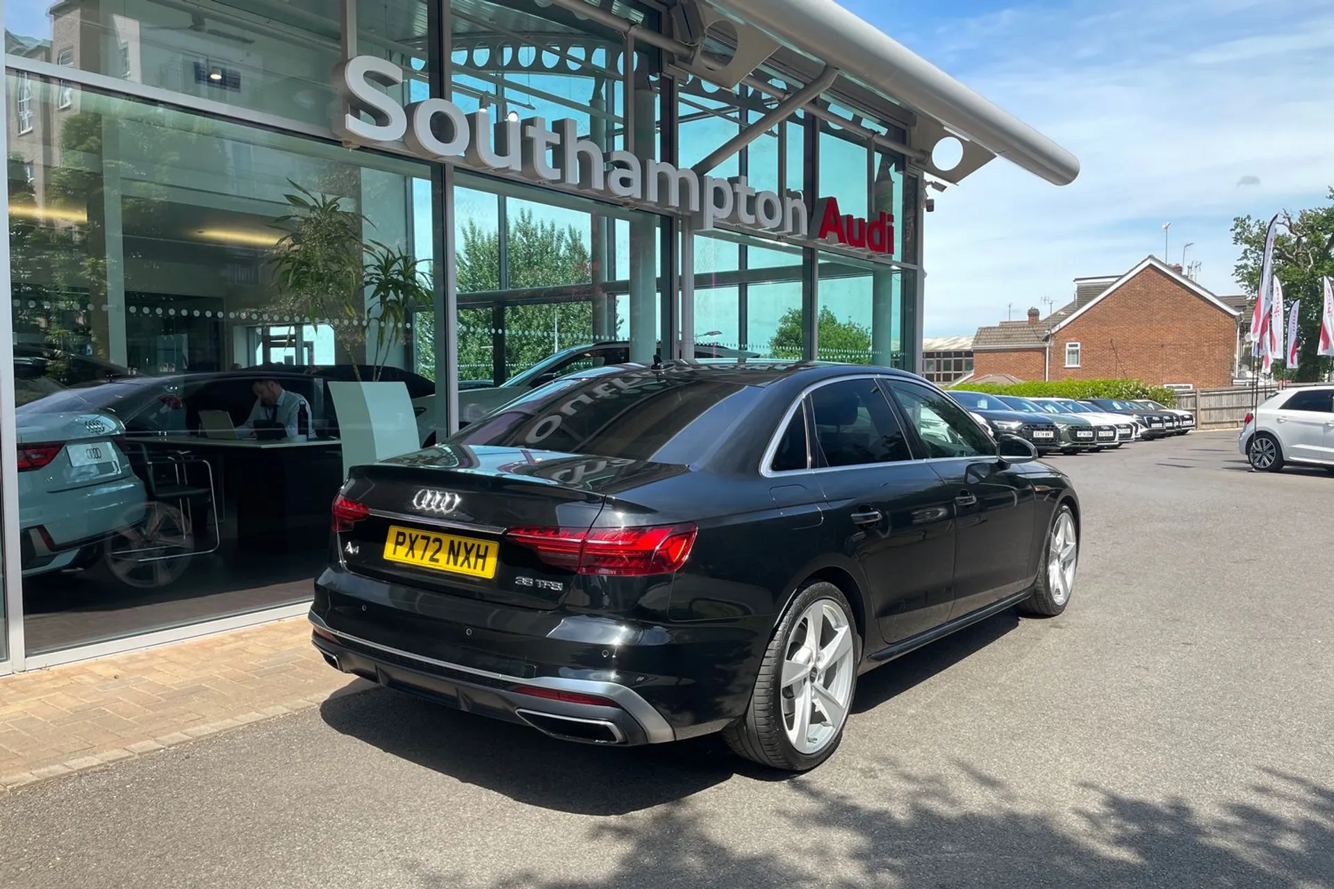 Audi A4 thumbnail image number 5