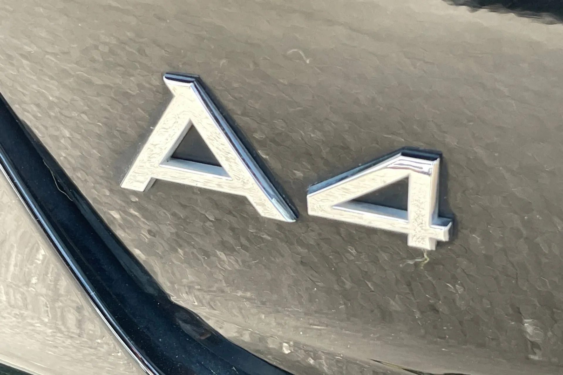 Audi A4 thumbnail image number 48