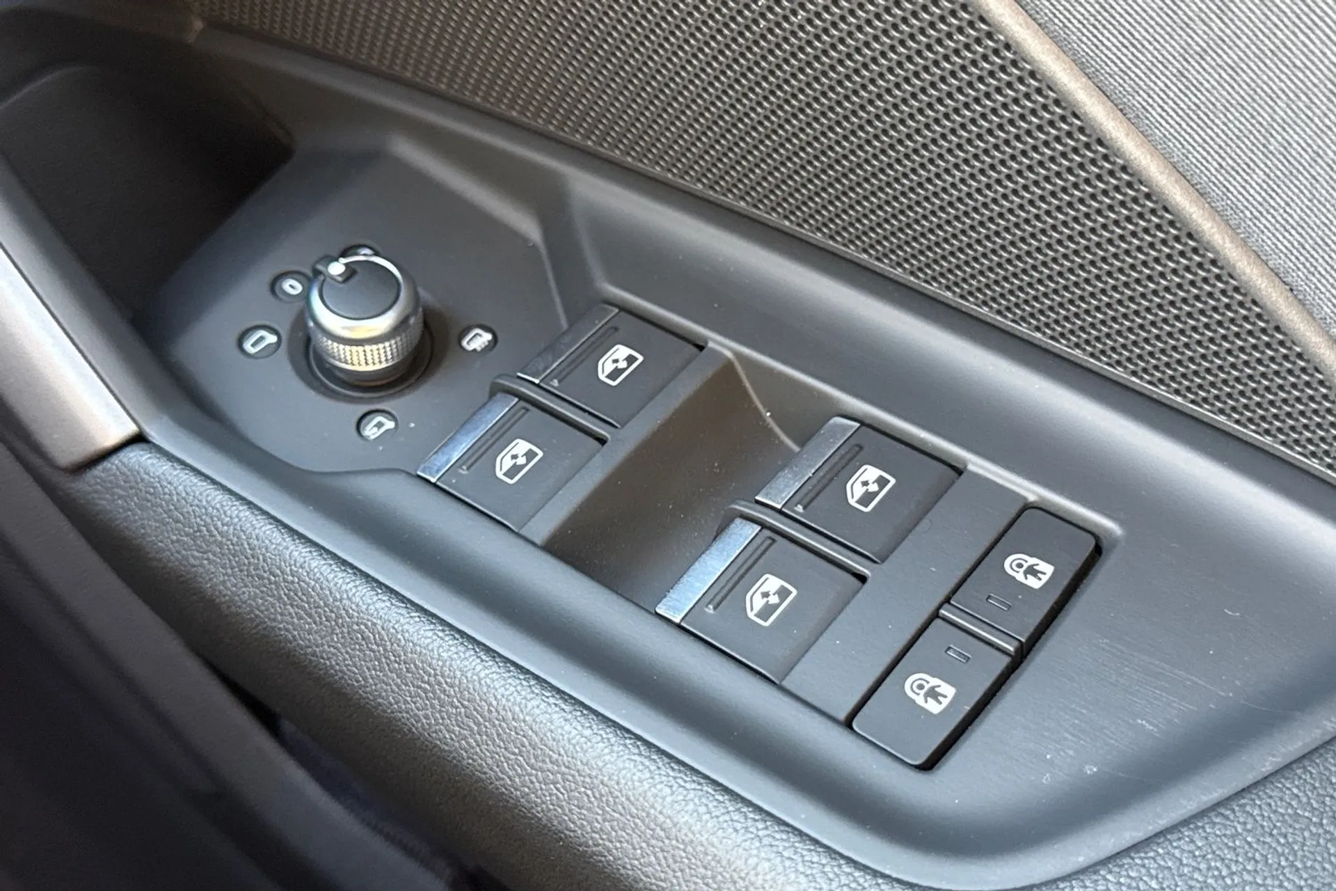 Audi A3 thumbnail image number 19