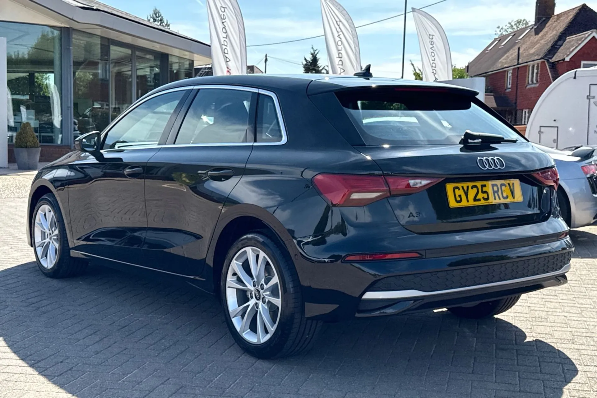 Audi A3 thumbnail image number 6