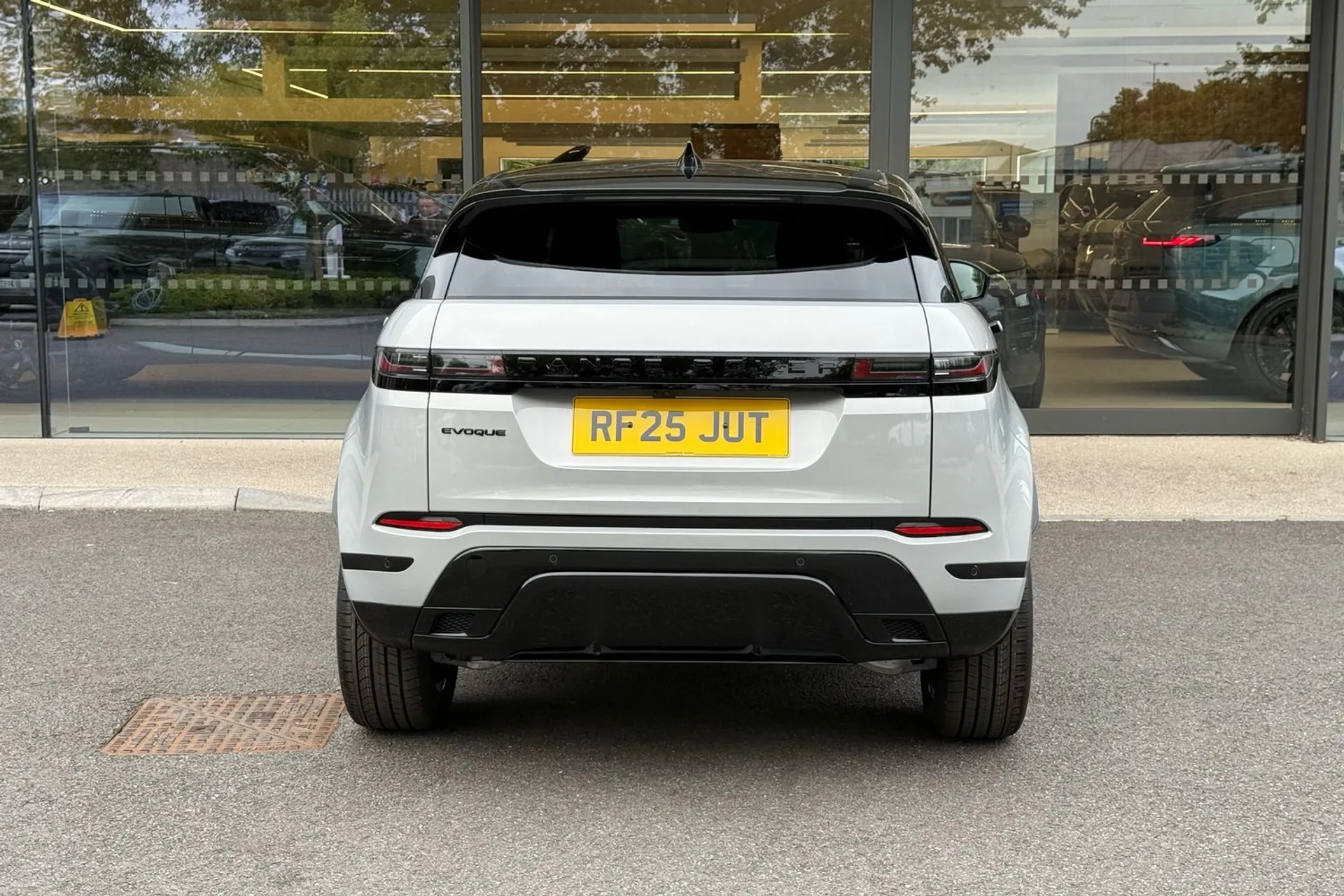 LAND ROVER RANGE ROVER EVOQUE thumbnail image number 8
