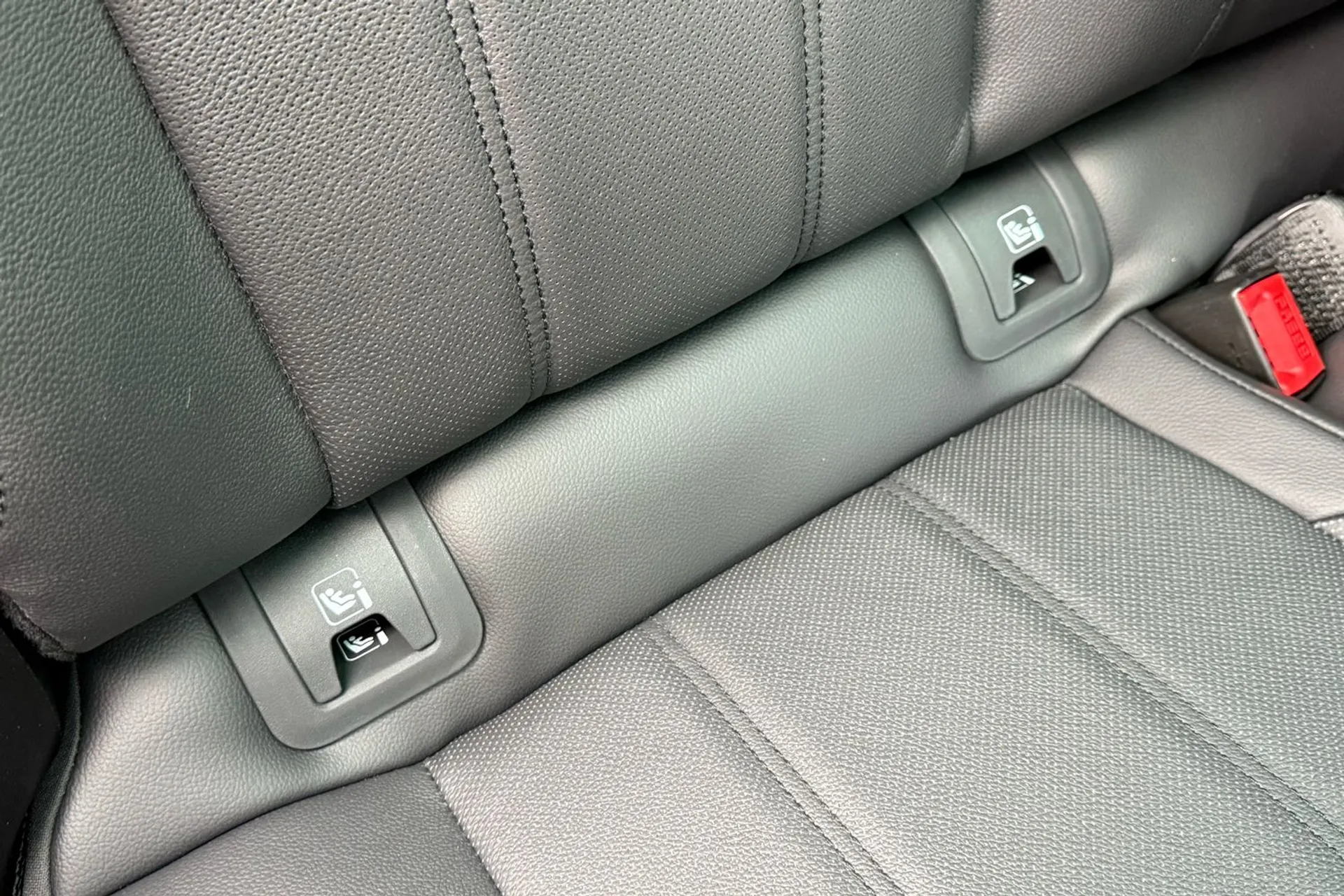 LAND ROVER RANGE ROVER EVOQUE thumbnail image number 46