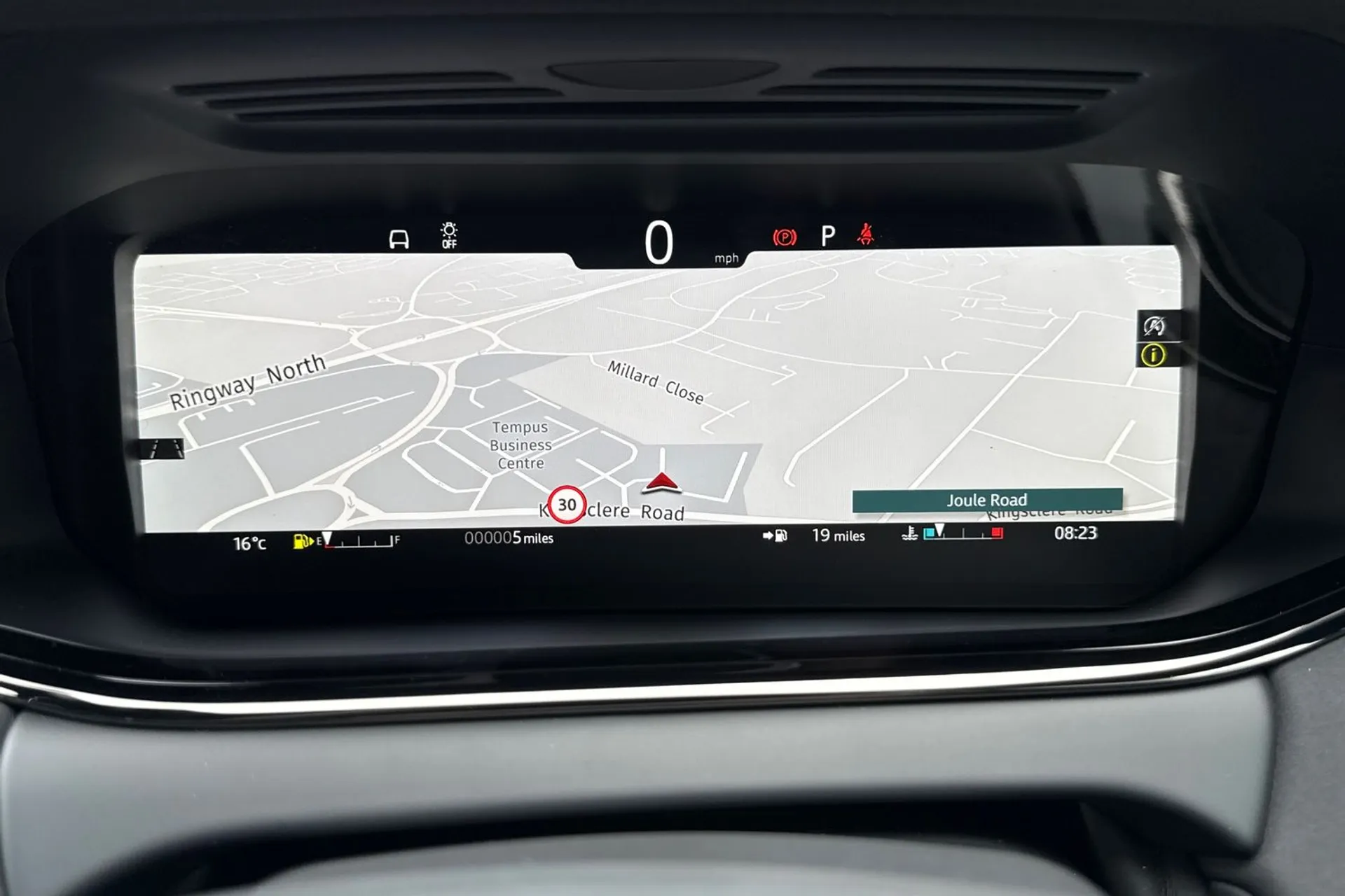 LAND ROVER RANGE ROVER EVOQUE thumbnail image number 23