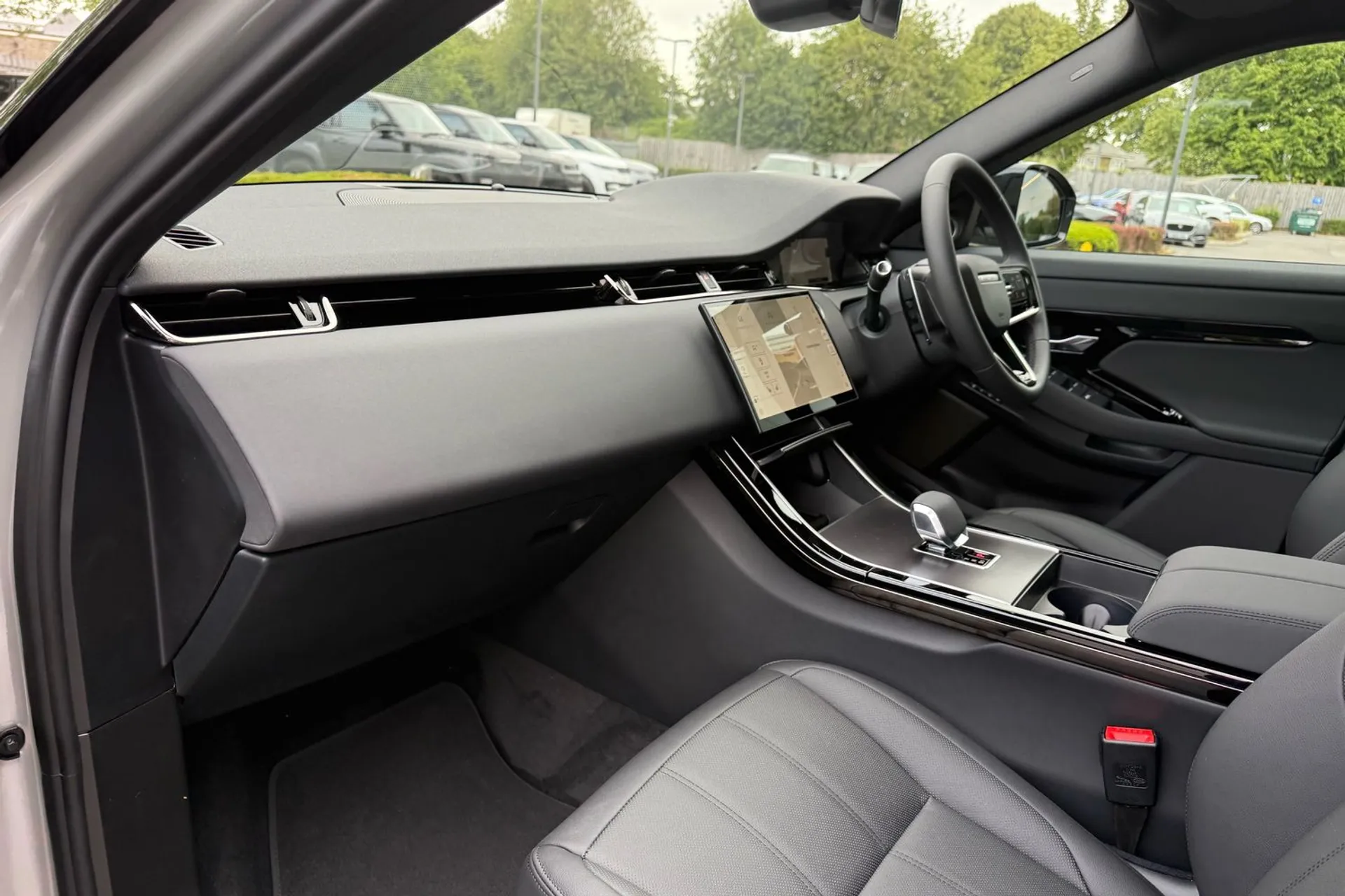 LAND ROVER RANGE ROVER EVOQUE thumbnail image number 50