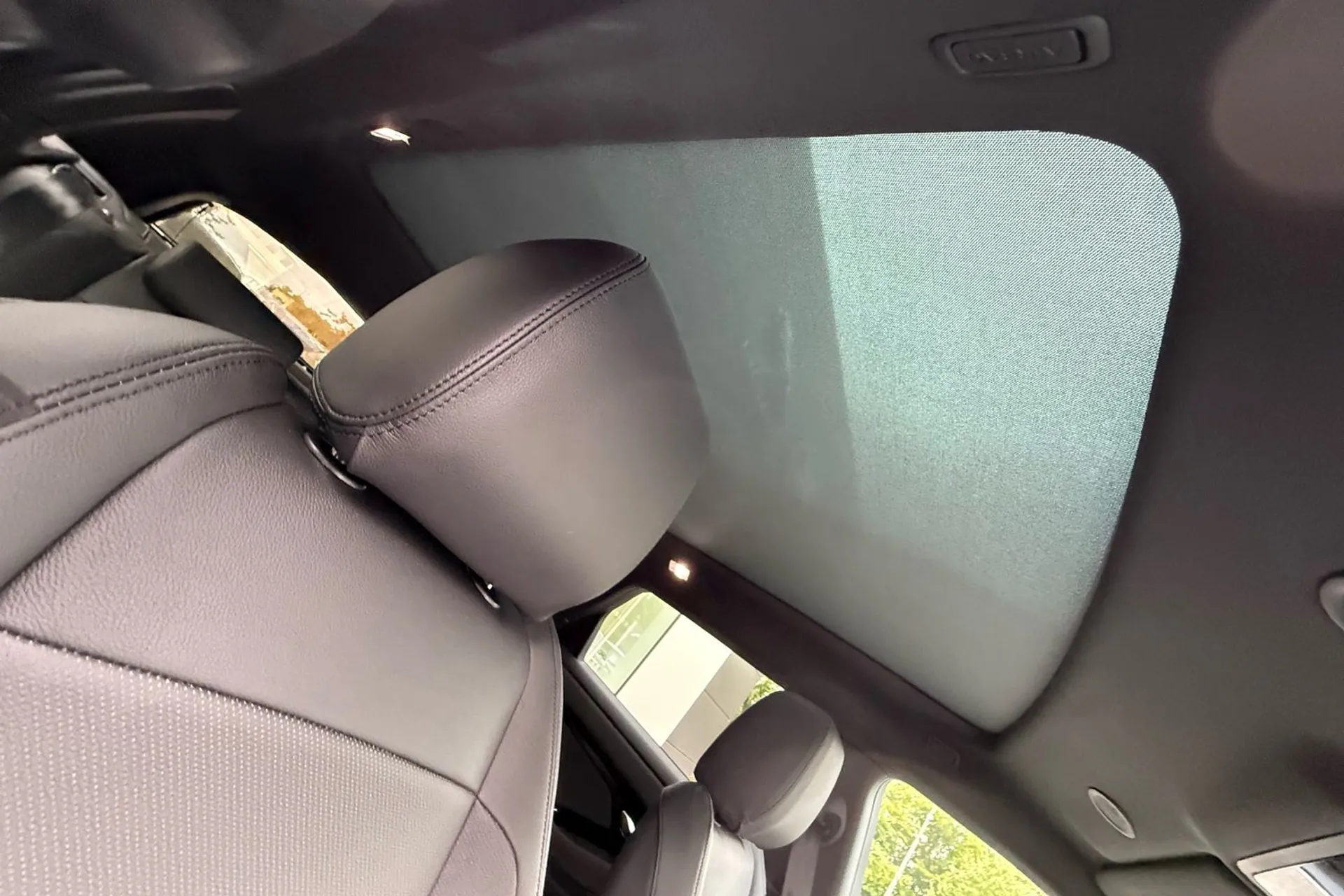 LAND ROVER RANGE ROVER EVOQUE thumbnail image number 37