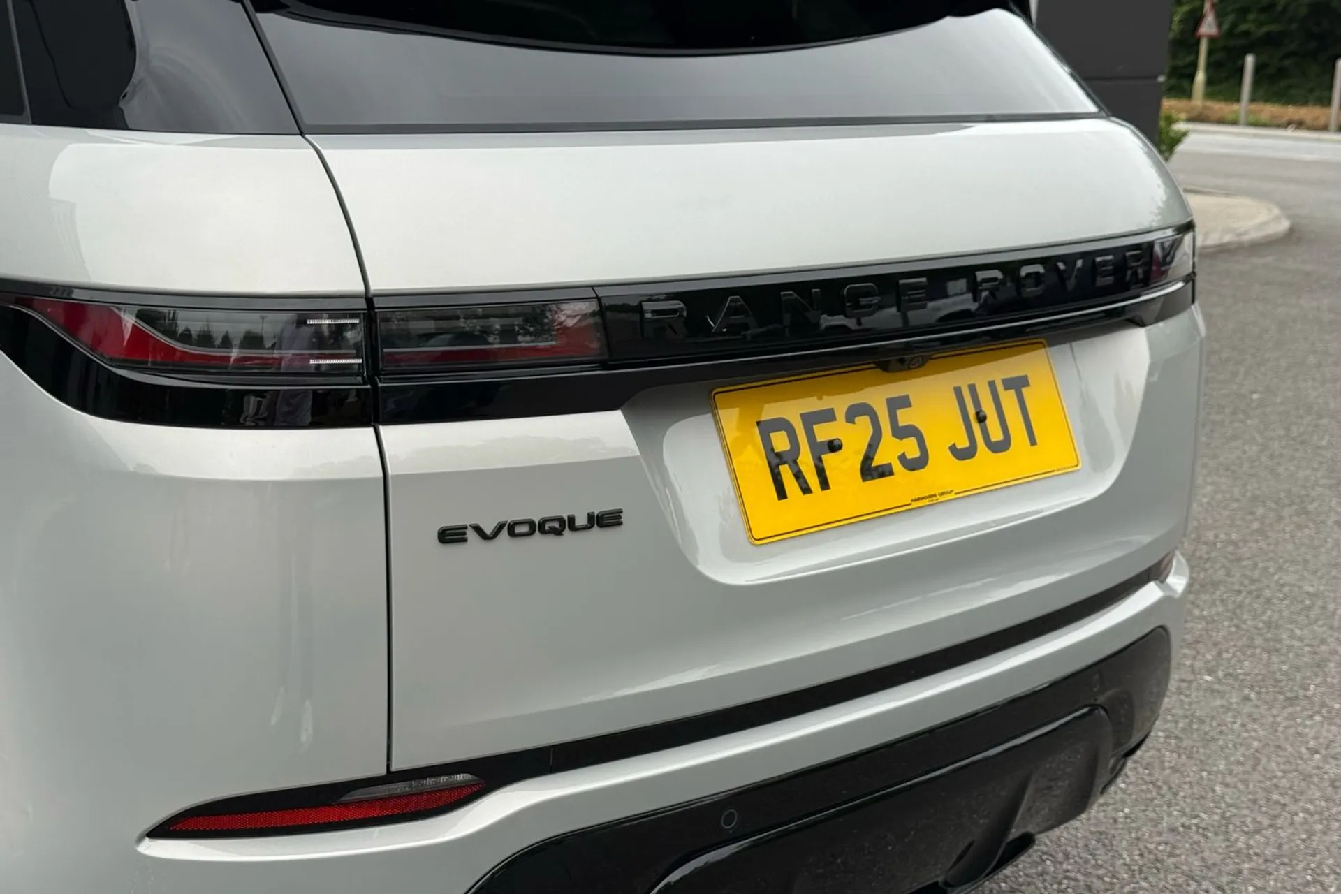 LAND ROVER RANGE ROVER EVOQUE thumbnail image number 47