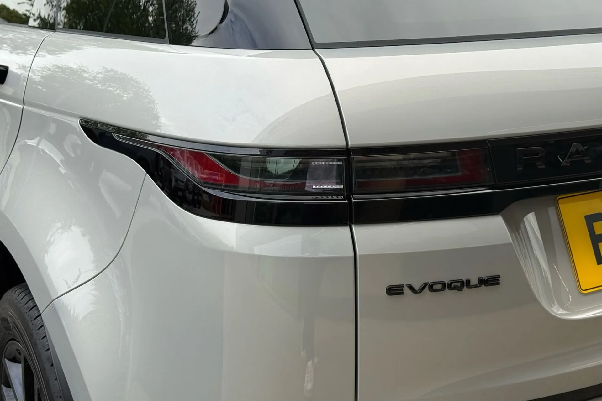 LAND ROVER RANGE ROVER EVOQUE thumbnail image number 61