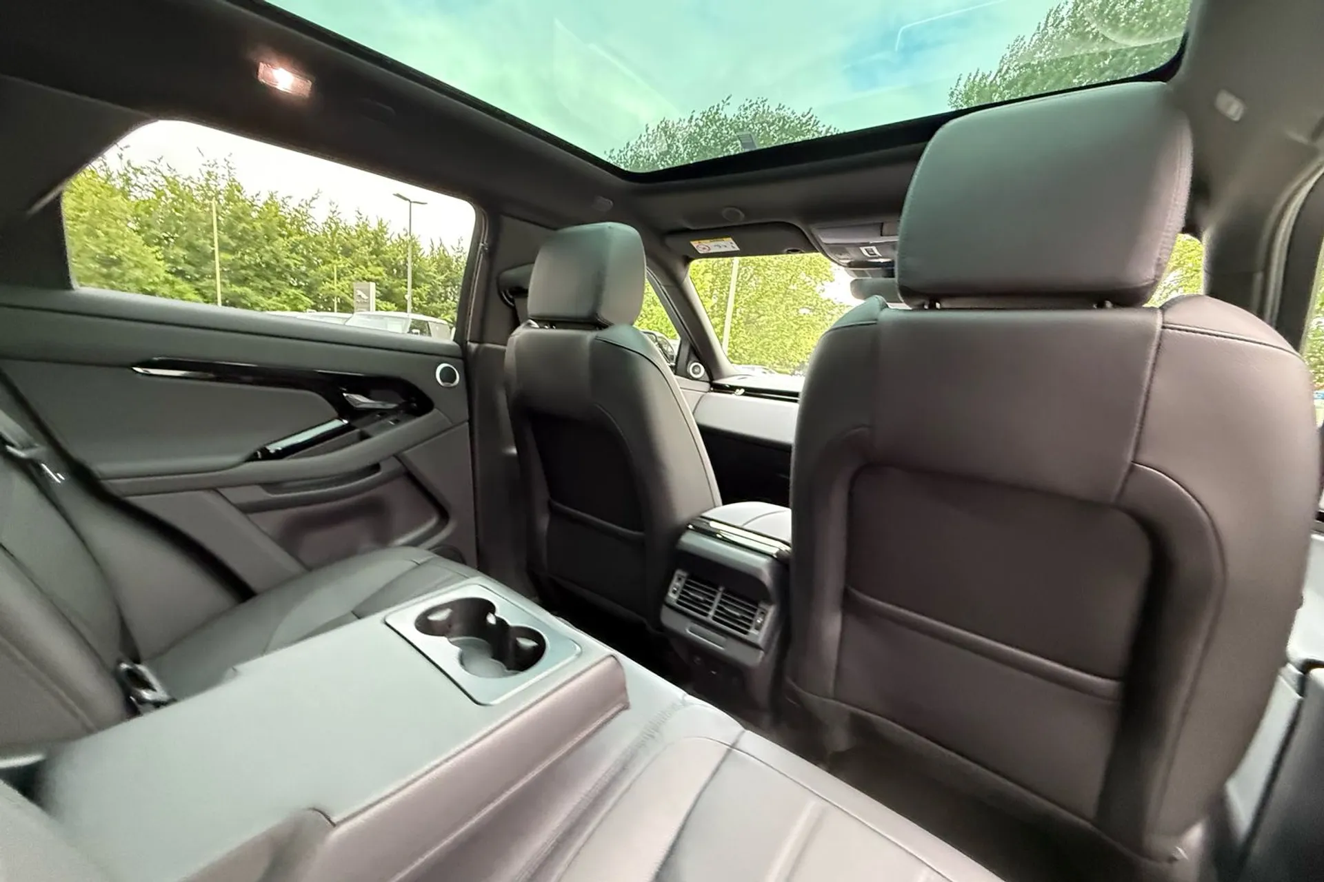 LAND ROVER RANGE ROVER EVOQUE thumbnail image number 42