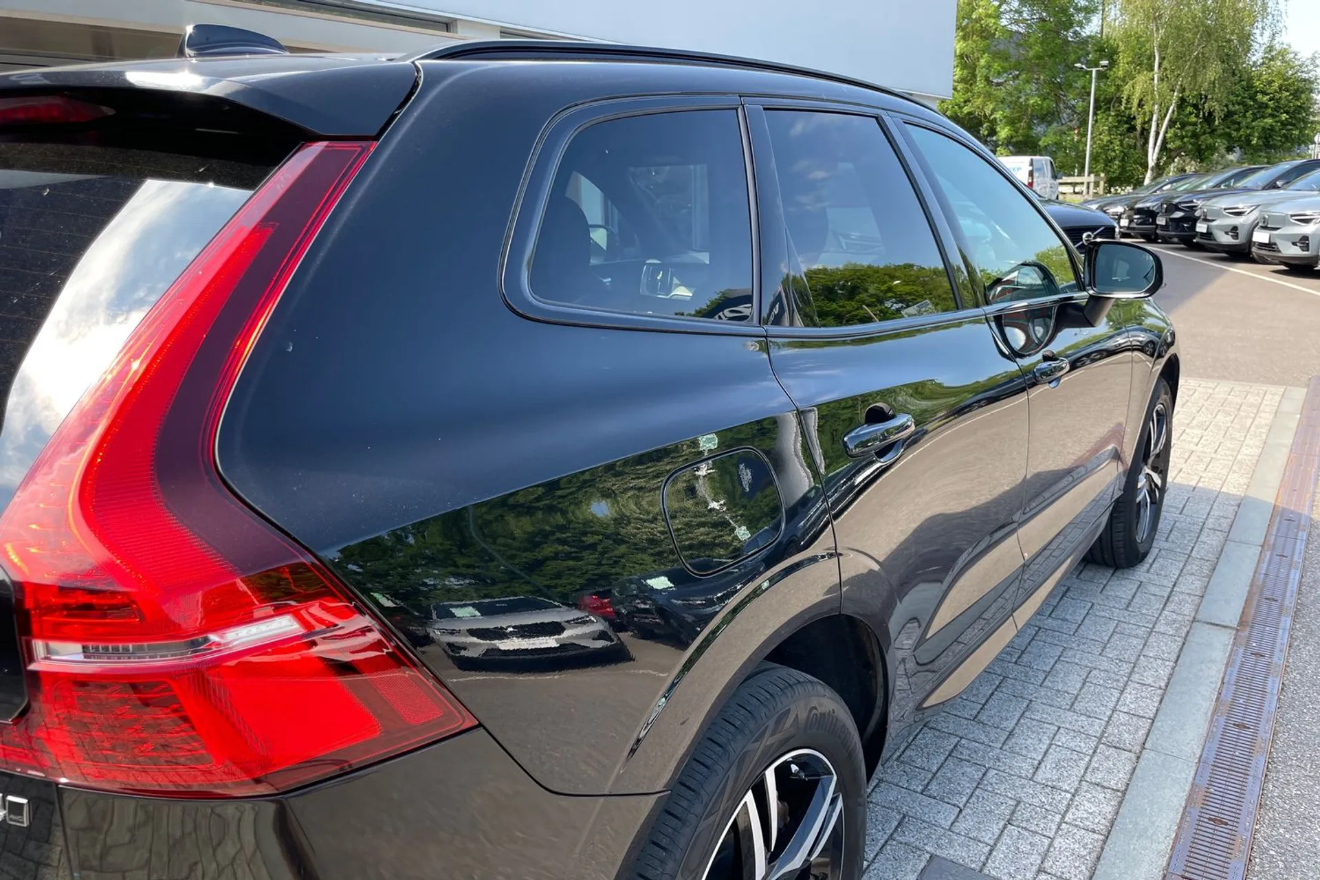 Volvo XC60 thumbnail image number 14