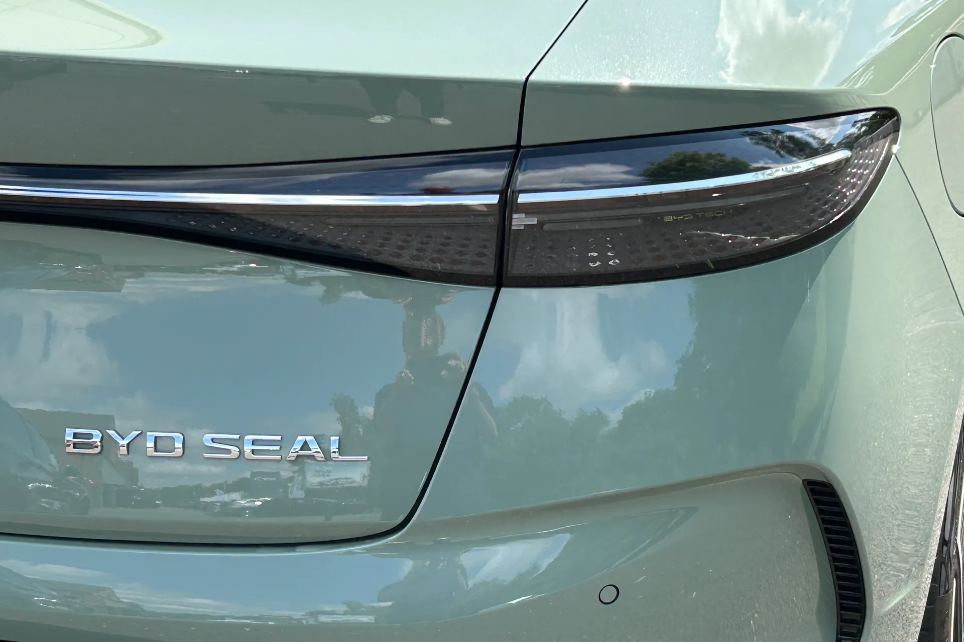 BYD SEAL thumbnail image number 38